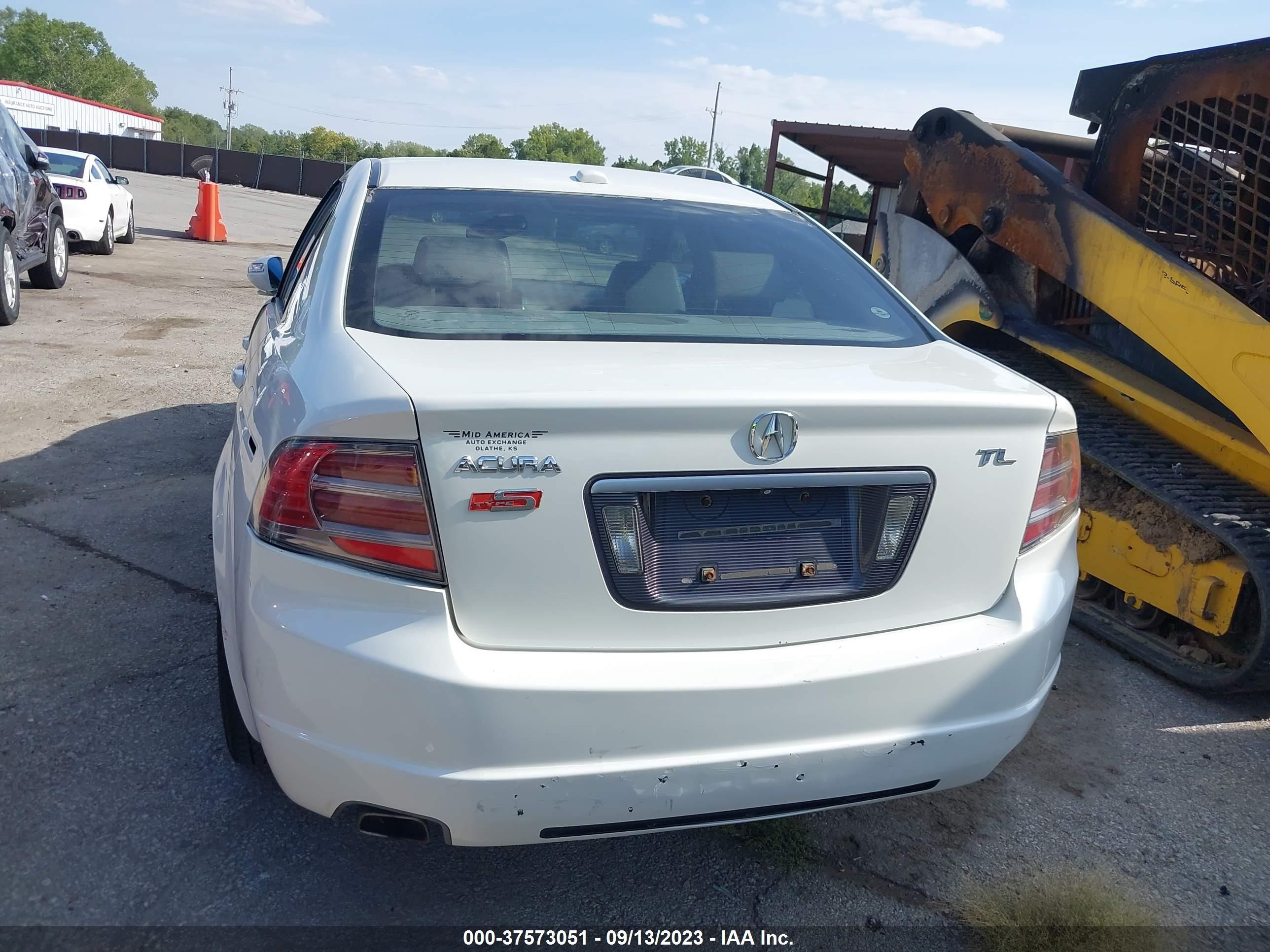 Photo 15 VIN: 19UUA66287A017483 - ACURA TL 