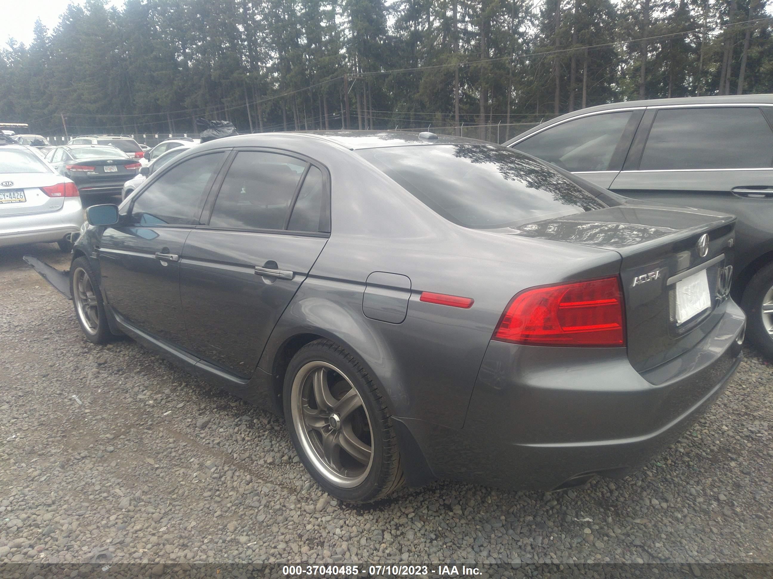 Photo 2 VIN: 19UUA66295A077687 - ACURA TL 