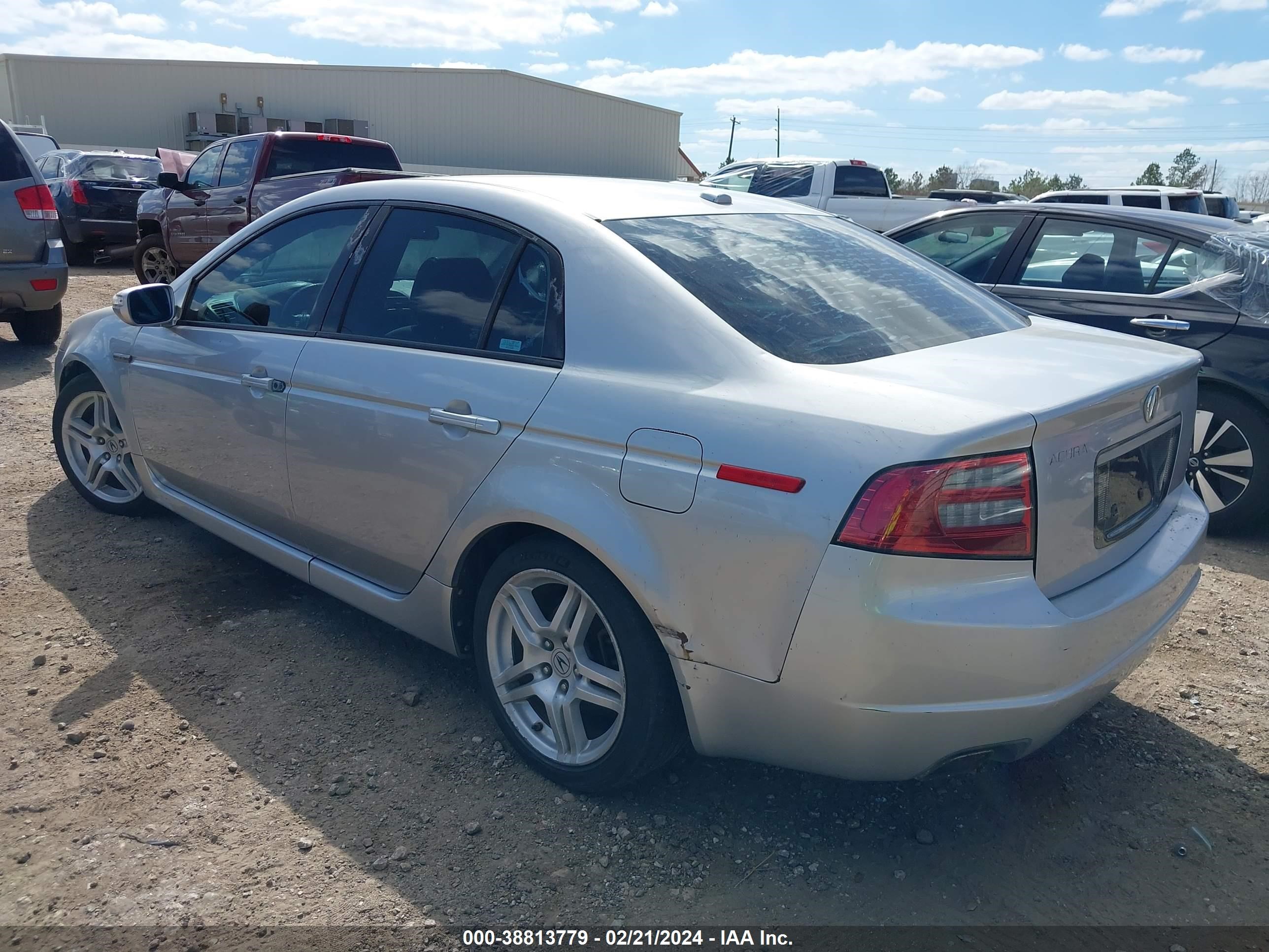 Photo 2 VIN: 19UUA66298A001701 - ACURA TL 