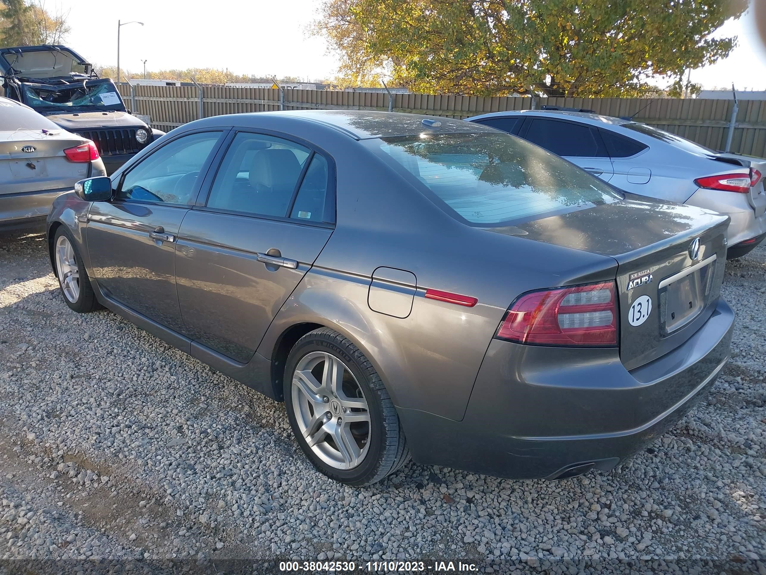 Photo 2 VIN: 19UUA66298A029871 - ACURA TL 