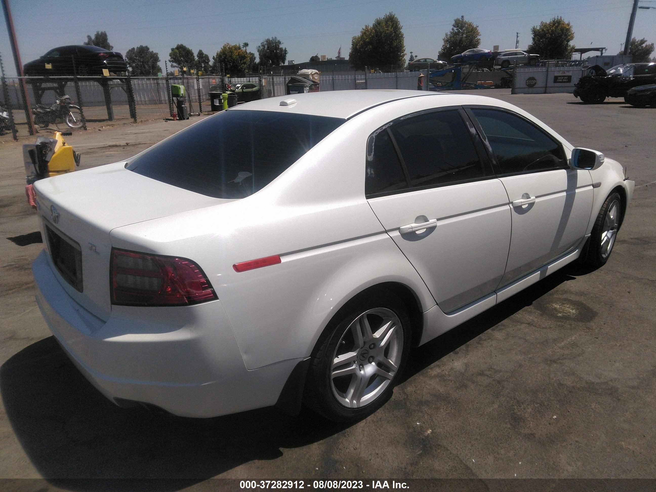 Photo 3 VIN: 19UUA662X8A049093 - ACURA TL 