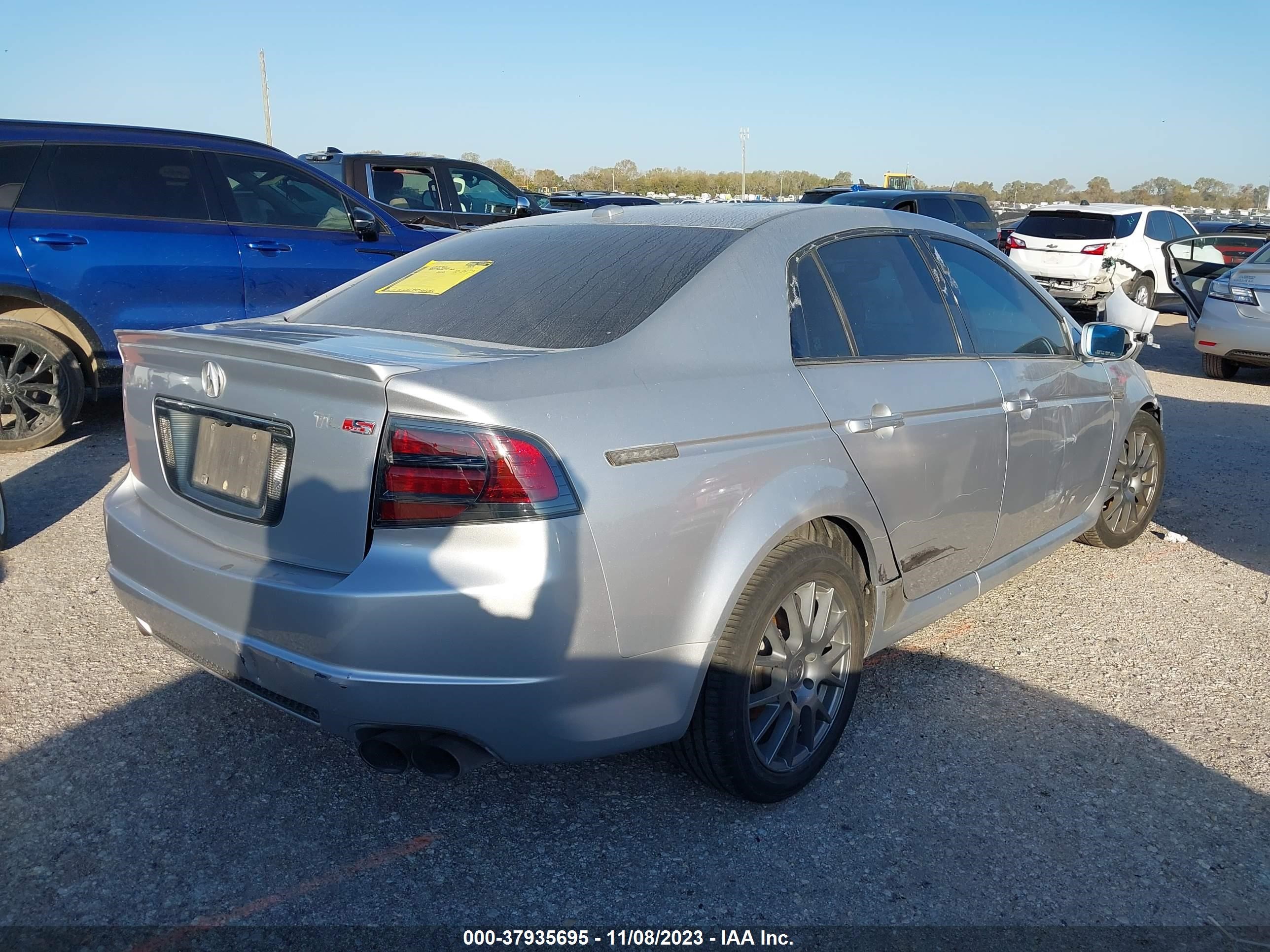 Photo 3 VIN: 19UUA76527A037986 - ACURA TL 