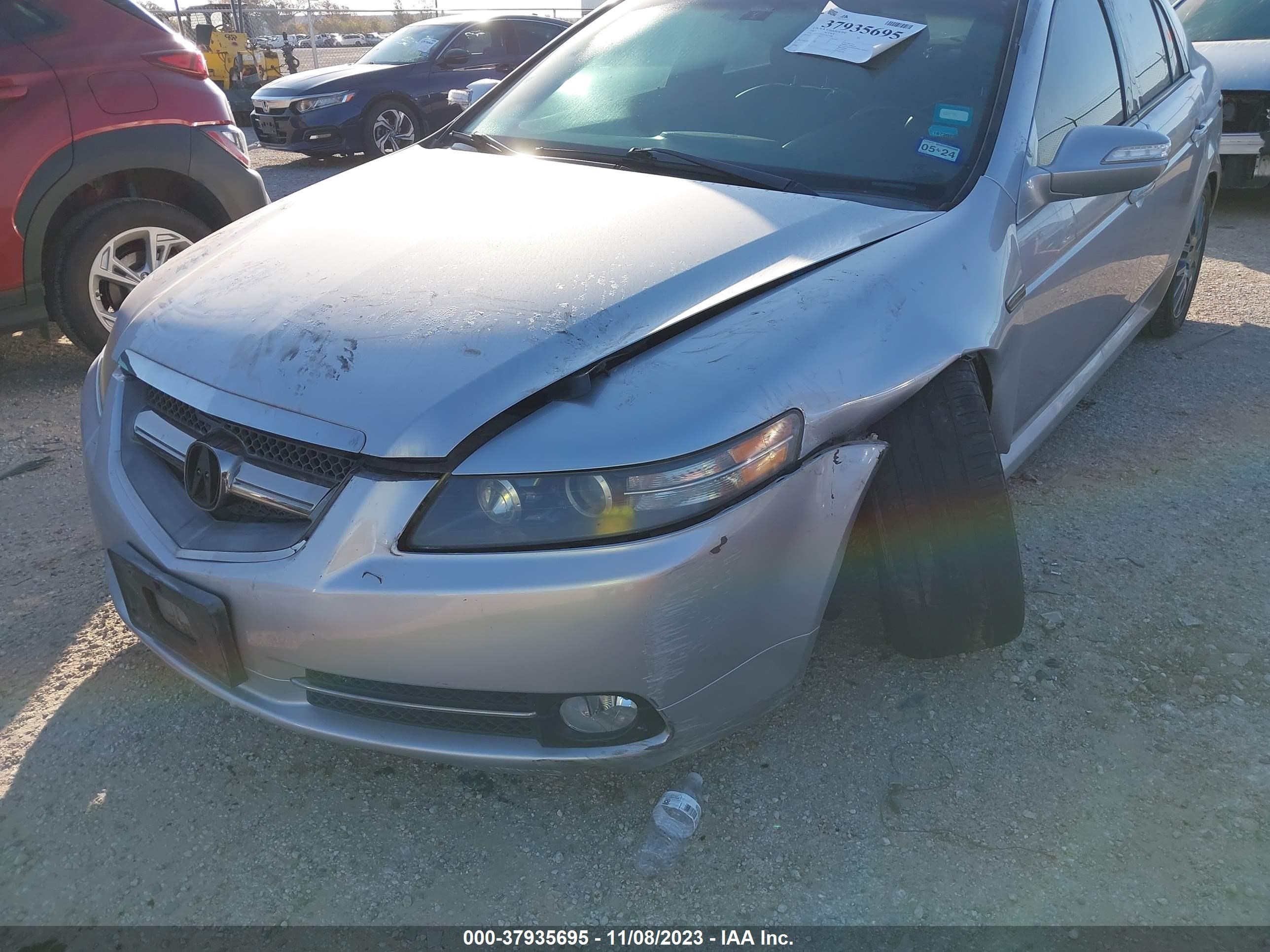 Photo 5 VIN: 19UUA76527A037986 - ACURA TL 