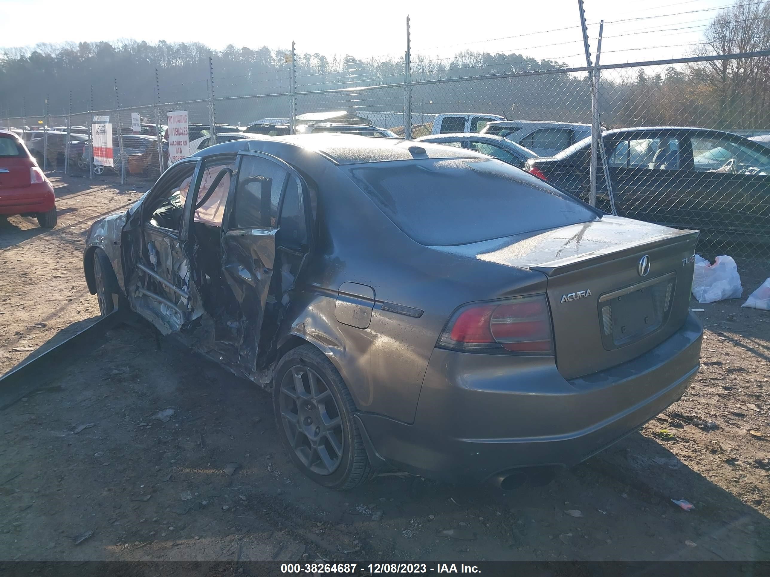 Photo 2 VIN: 19UUA76547A032966 - ACURA TL 