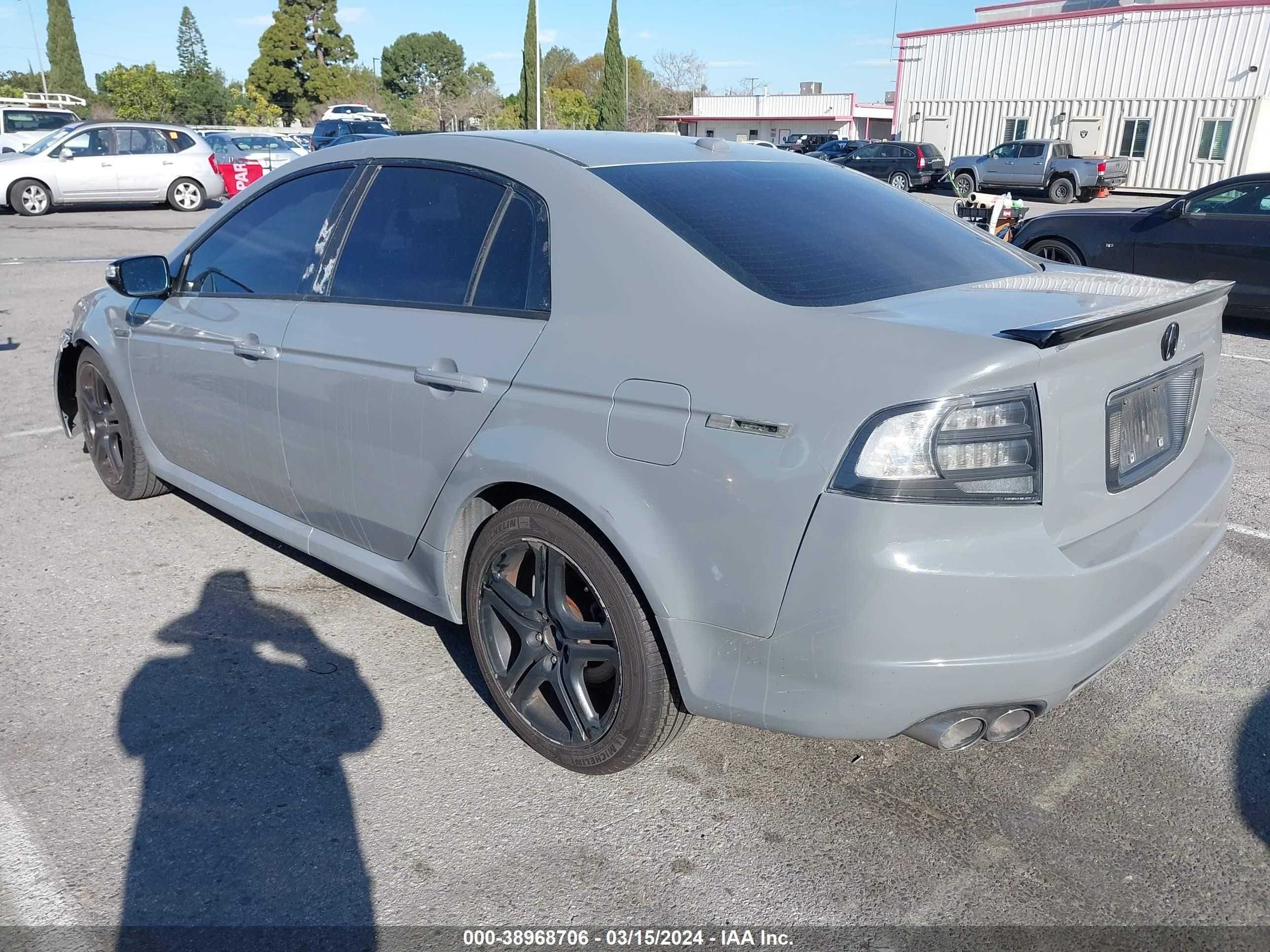 Photo 2 VIN: 19UUA76567A006109 - ACURA TL 