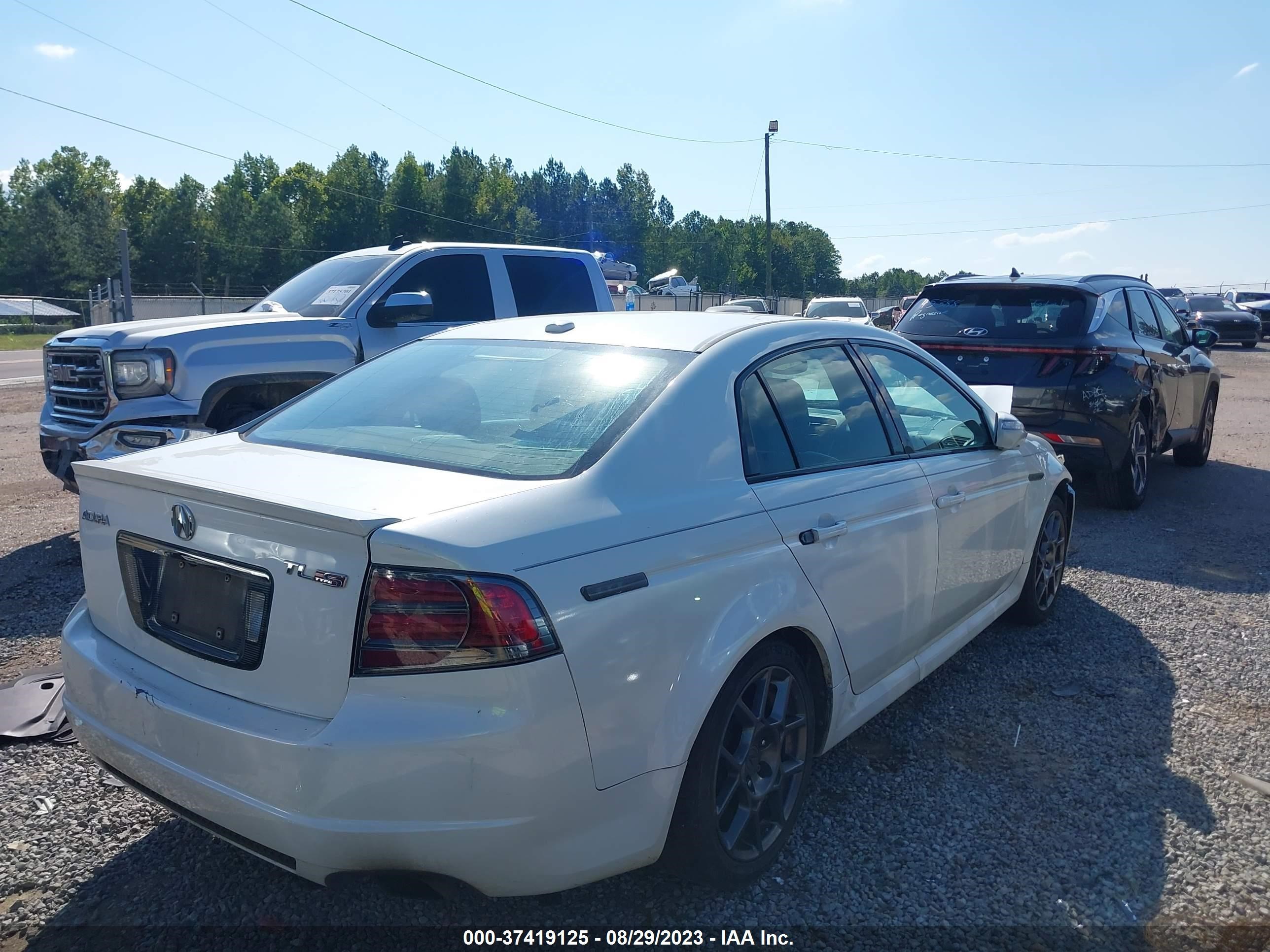 Photo 3 VIN: 19UUA76597A046491 - ACURA TL 