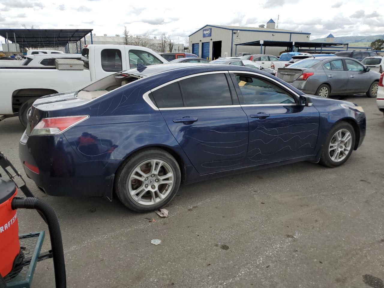 Photo 2 VIN: 19UUA86229A022130 - ACURA TL 