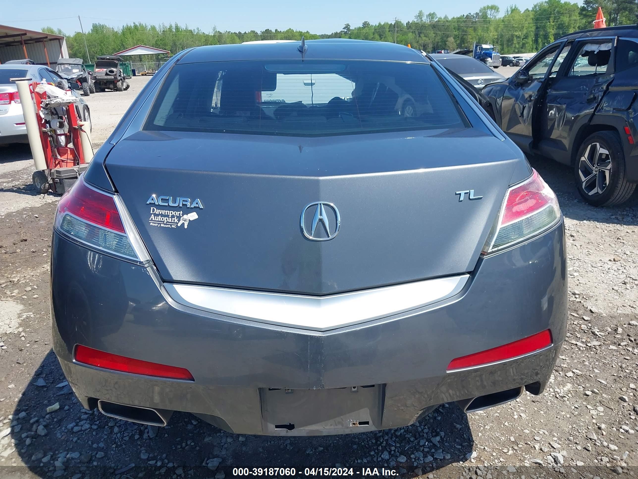 Photo 16 VIN: 19UUA86289A010354 - ACURA TL 