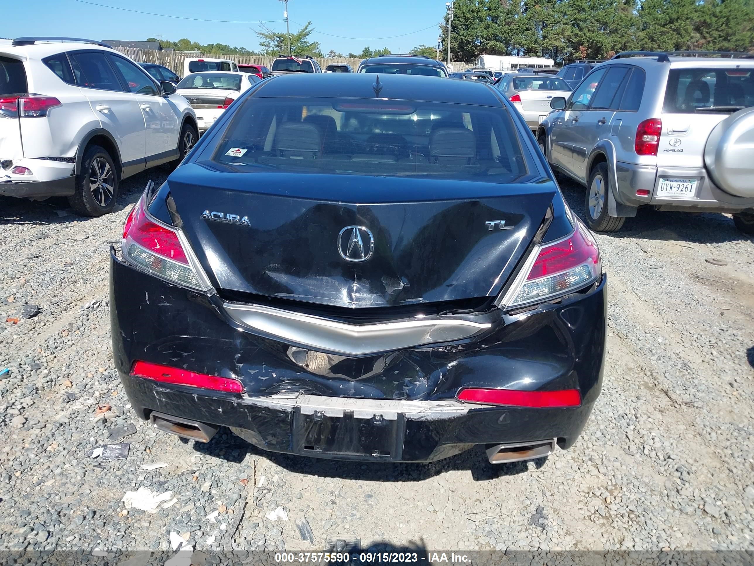 Photo 15 VIN: 19UUA862X9A002563 - ACURA TL 