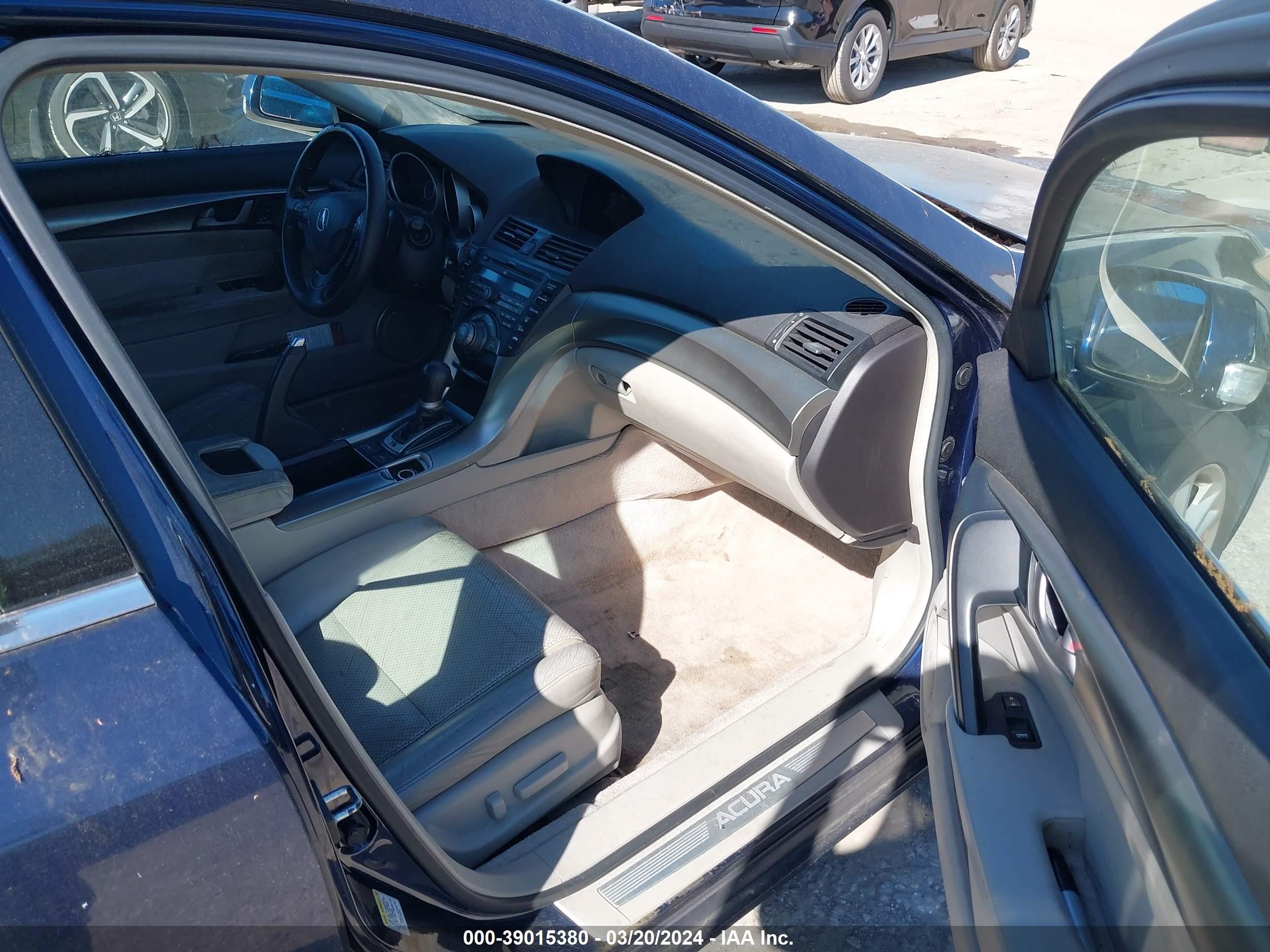 Photo 4 VIN: 19UUA86579A003468 - ACURA TL 