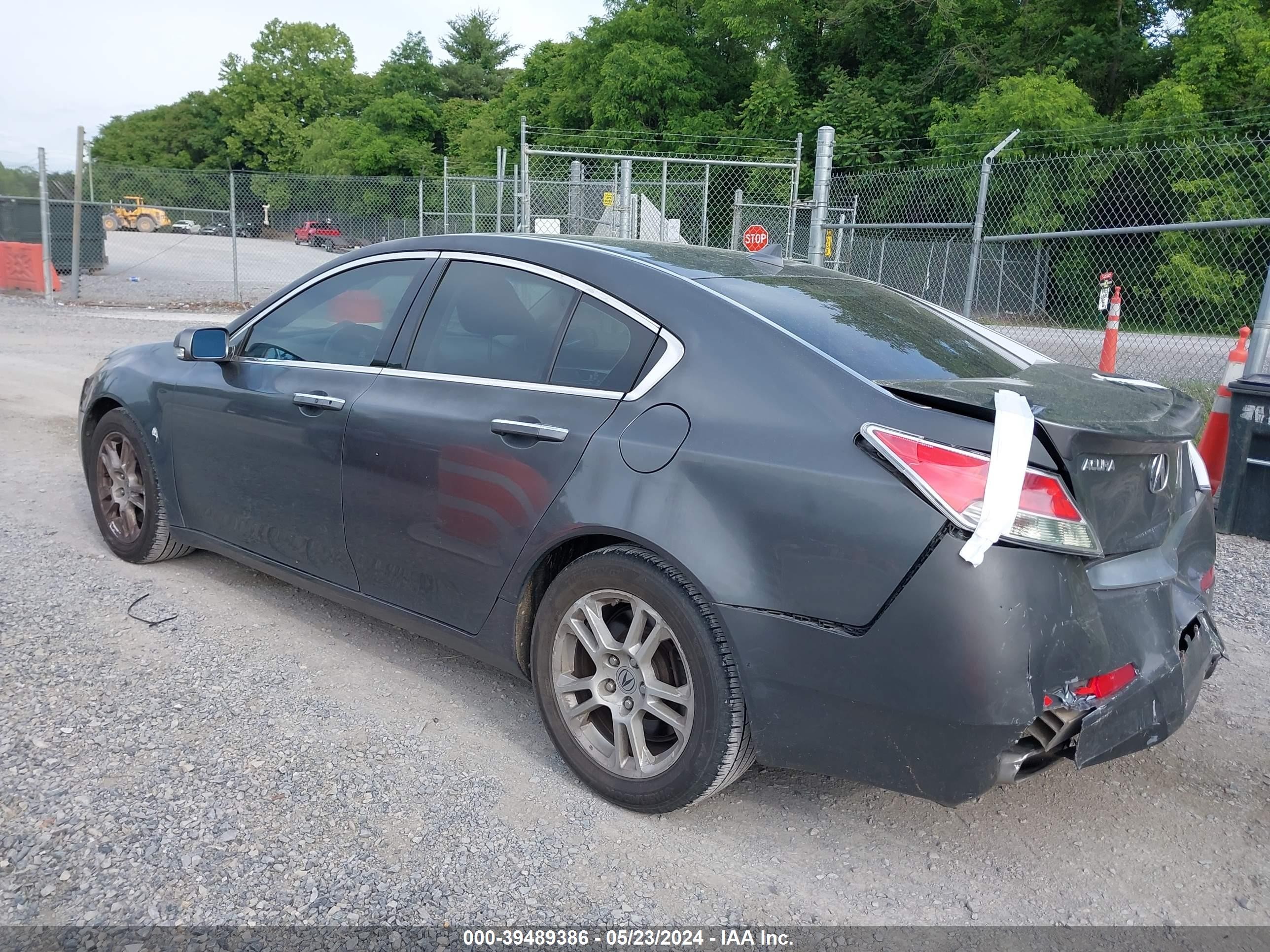 Photo 2 VIN: 19UUA86589A011952 - ACURA TL 