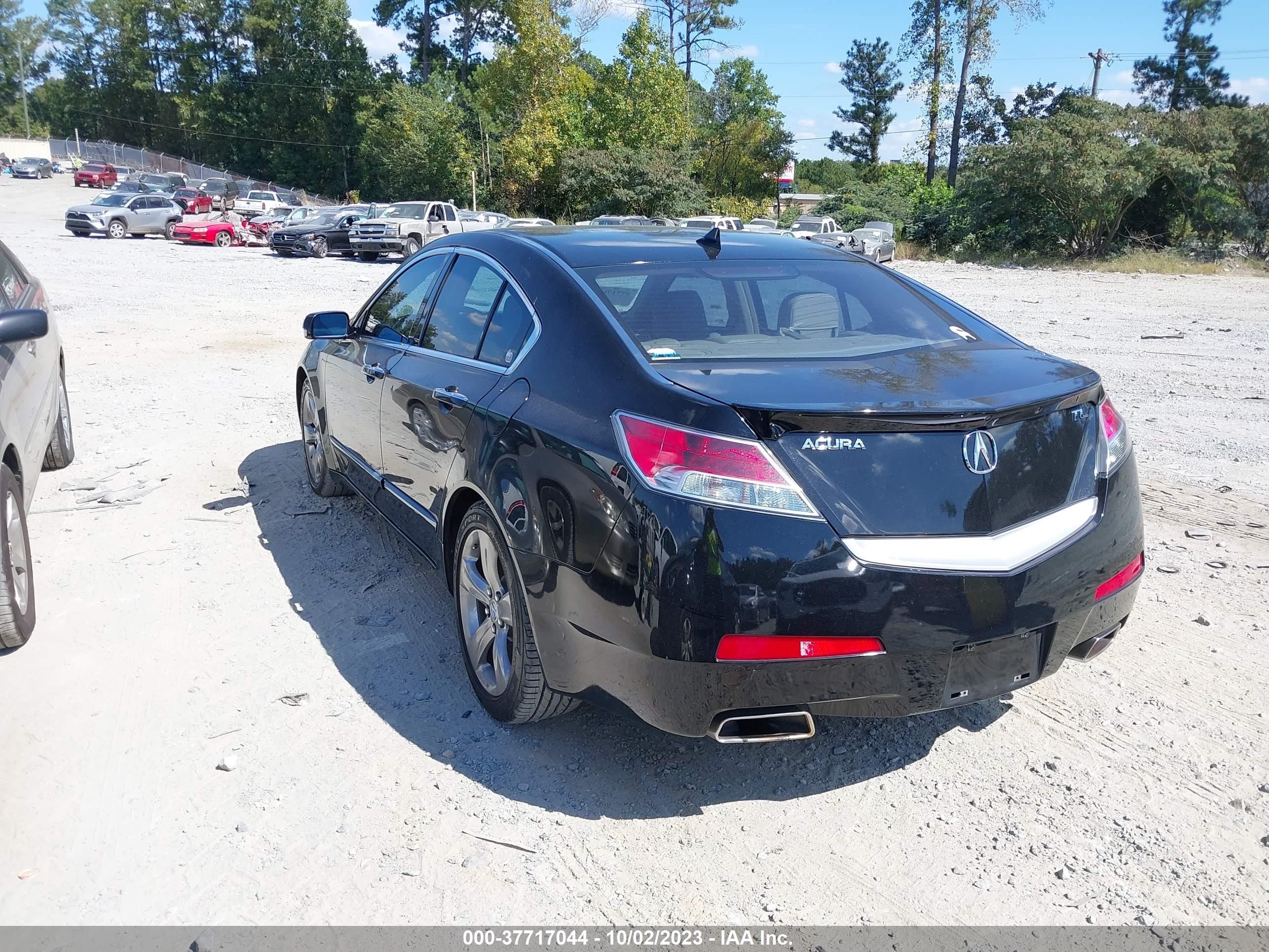 Photo 2 VIN: 19UUA86599A009935 - ACURA TL 