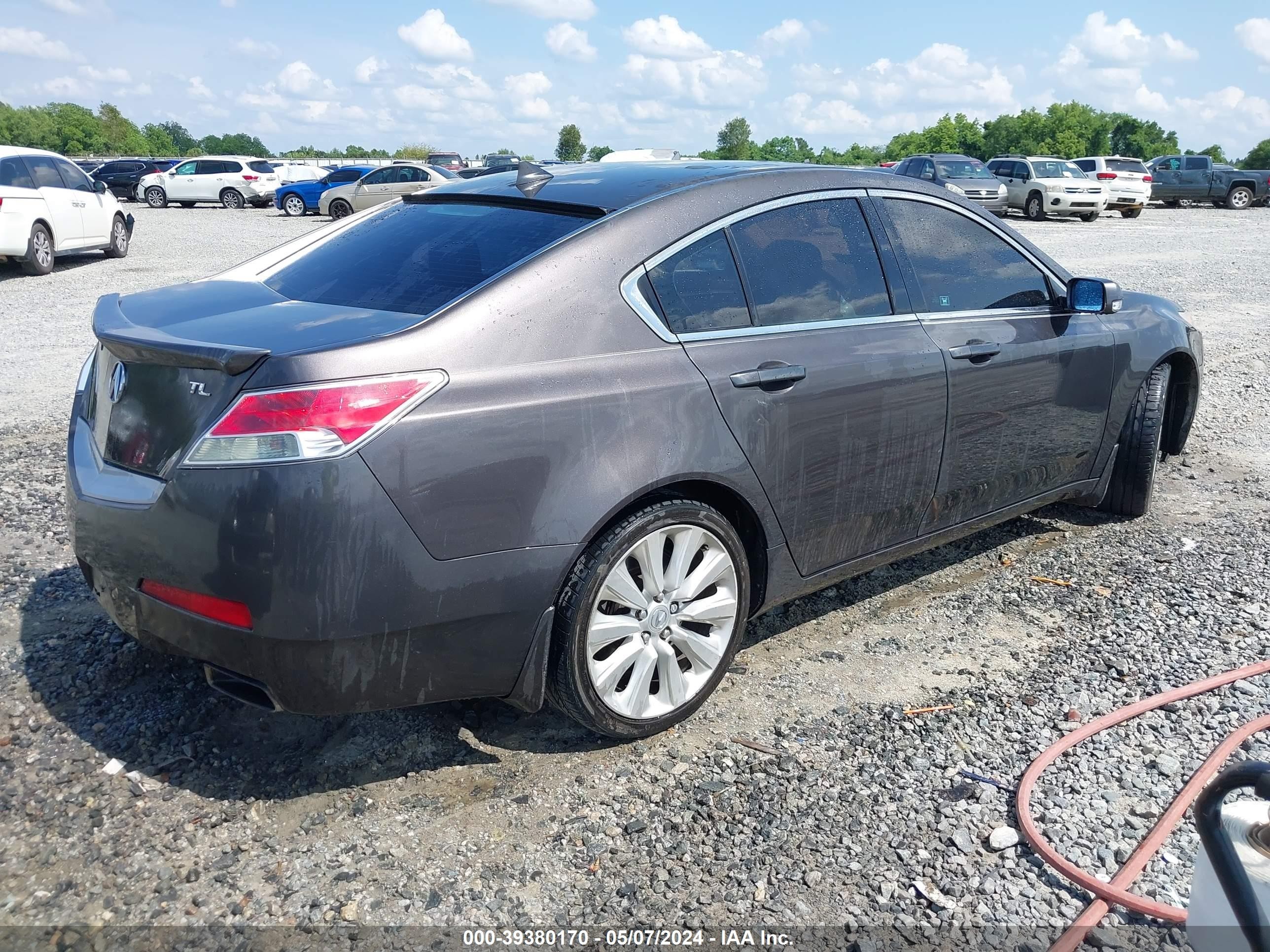 Photo 3 VIN: 19UUA8F27BA001344 - ACURA TL 