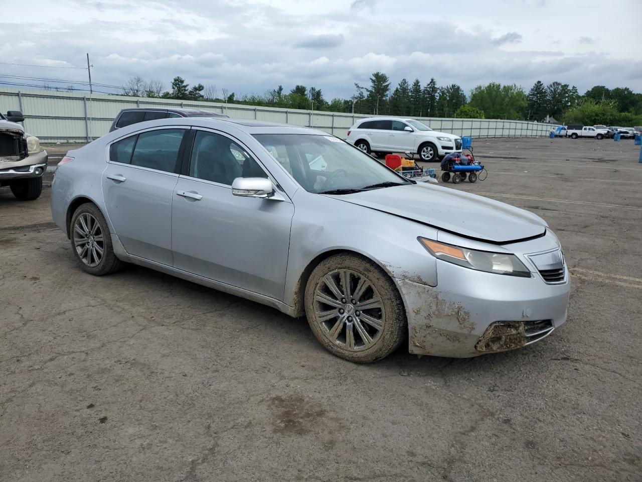 Photo 3 VIN: 19UUA8F33EA000592 - ACURA TL 