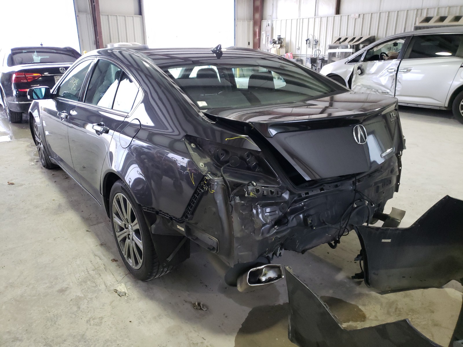 Photo 2 VIN: 19UUA8F34EA000987 - ACURA TL SE 