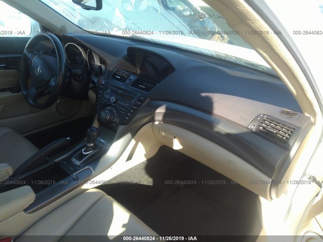 Photo 4 VIN: 19UUA8F50CA013024 - ACURA TL 