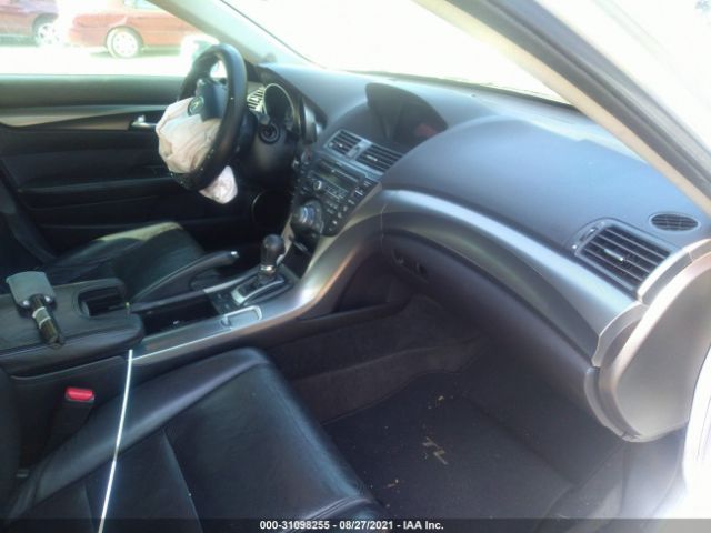 Photo 4 VIN: 19UUA8F52CA021285 - ACURA TL 