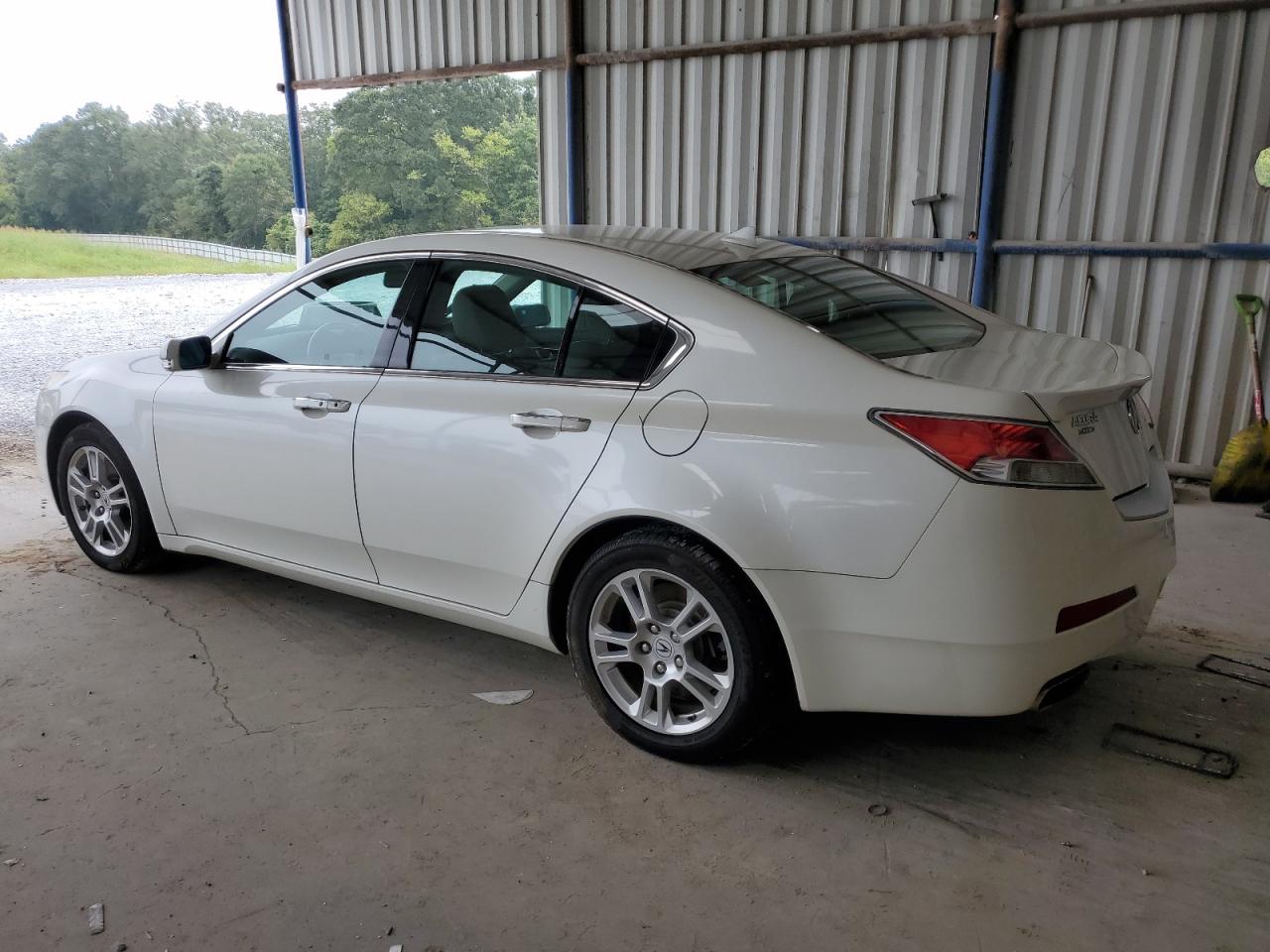 Photo 1 VIN: 19UUA8F58BA000455 - ACURA TL 