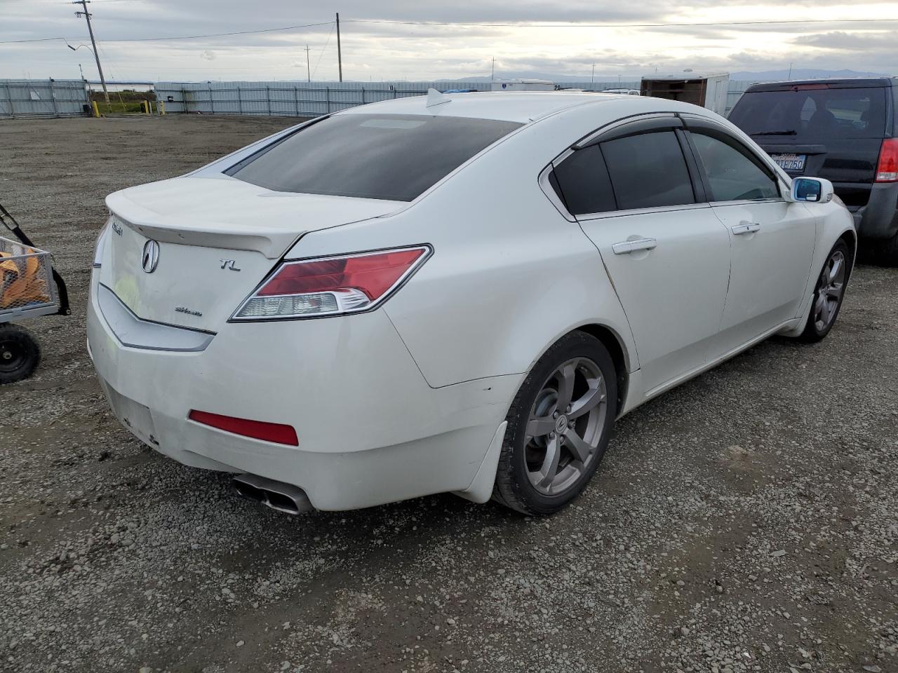 Photo 2 VIN: 19UUA96539A001853 - ACURA TL 