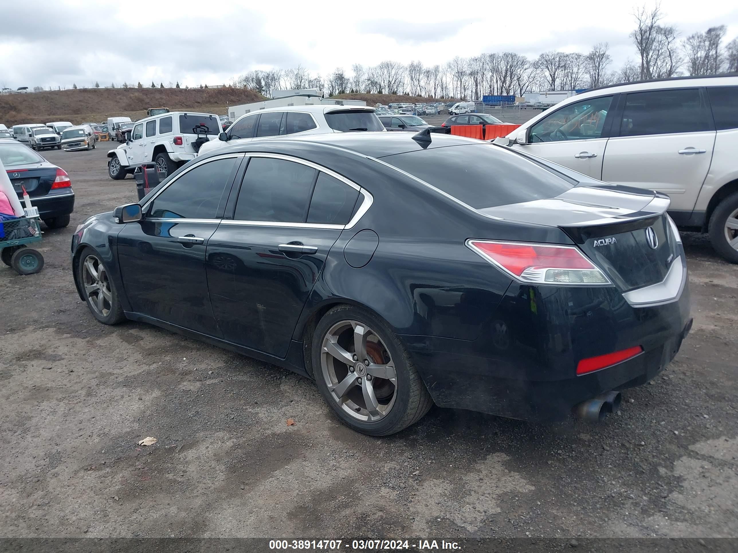 Photo 2 VIN: 19UUA965X9A001994 - ACURA TL 