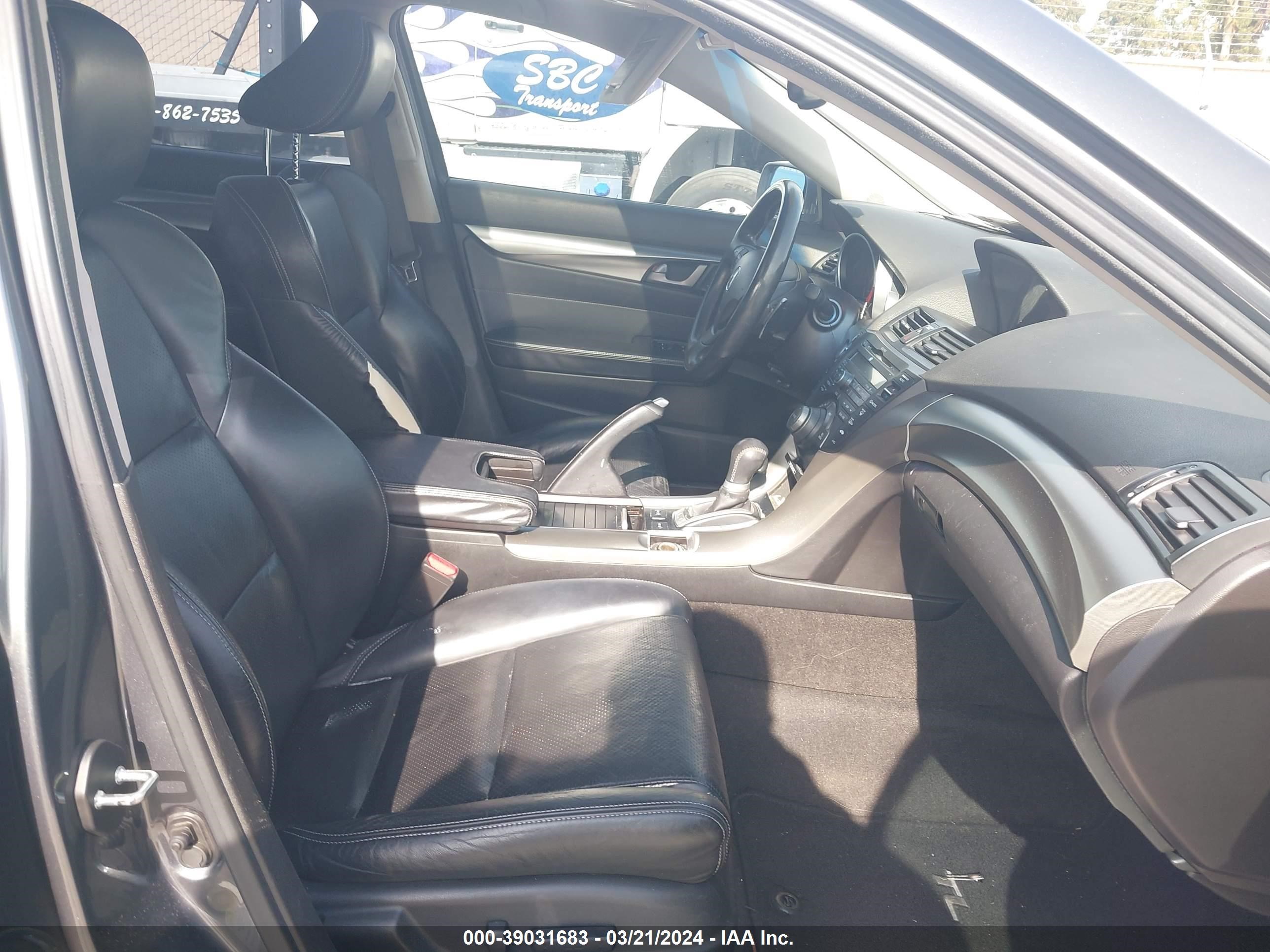 Photo 4 VIN: 19UUA965X9A003972 - ACURA TL 