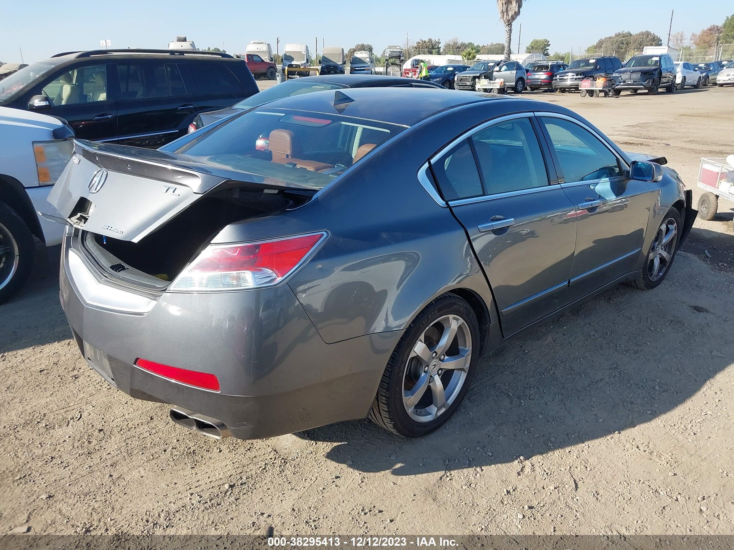 Photo 3 VIN: 19UUA965X9A005320 - ACURA TL 