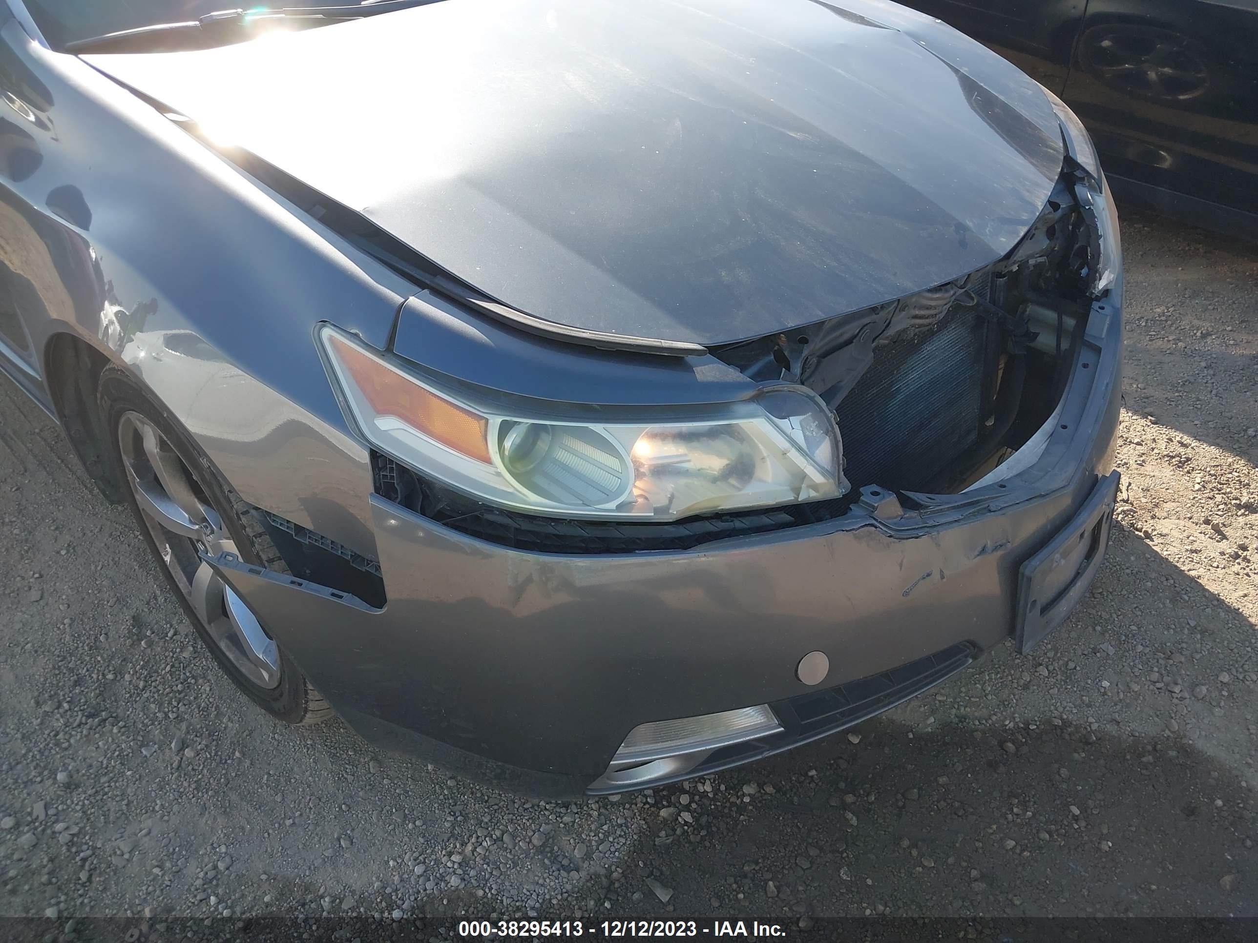 Photo 5 VIN: 19UUA965X9A005320 - ACURA TL 