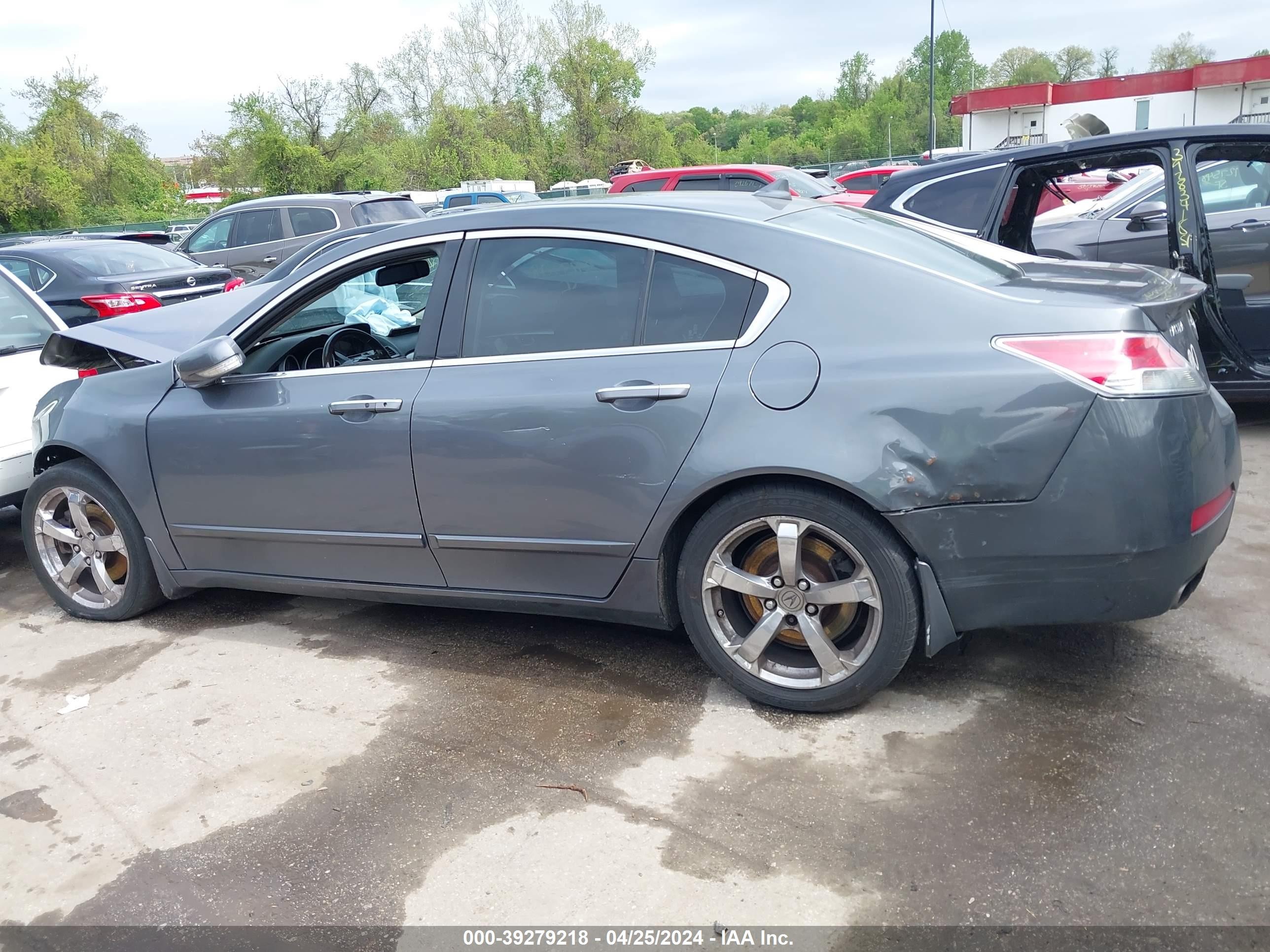 Photo 13 VIN: 19UUA965X9A006676 - ACURA TL 