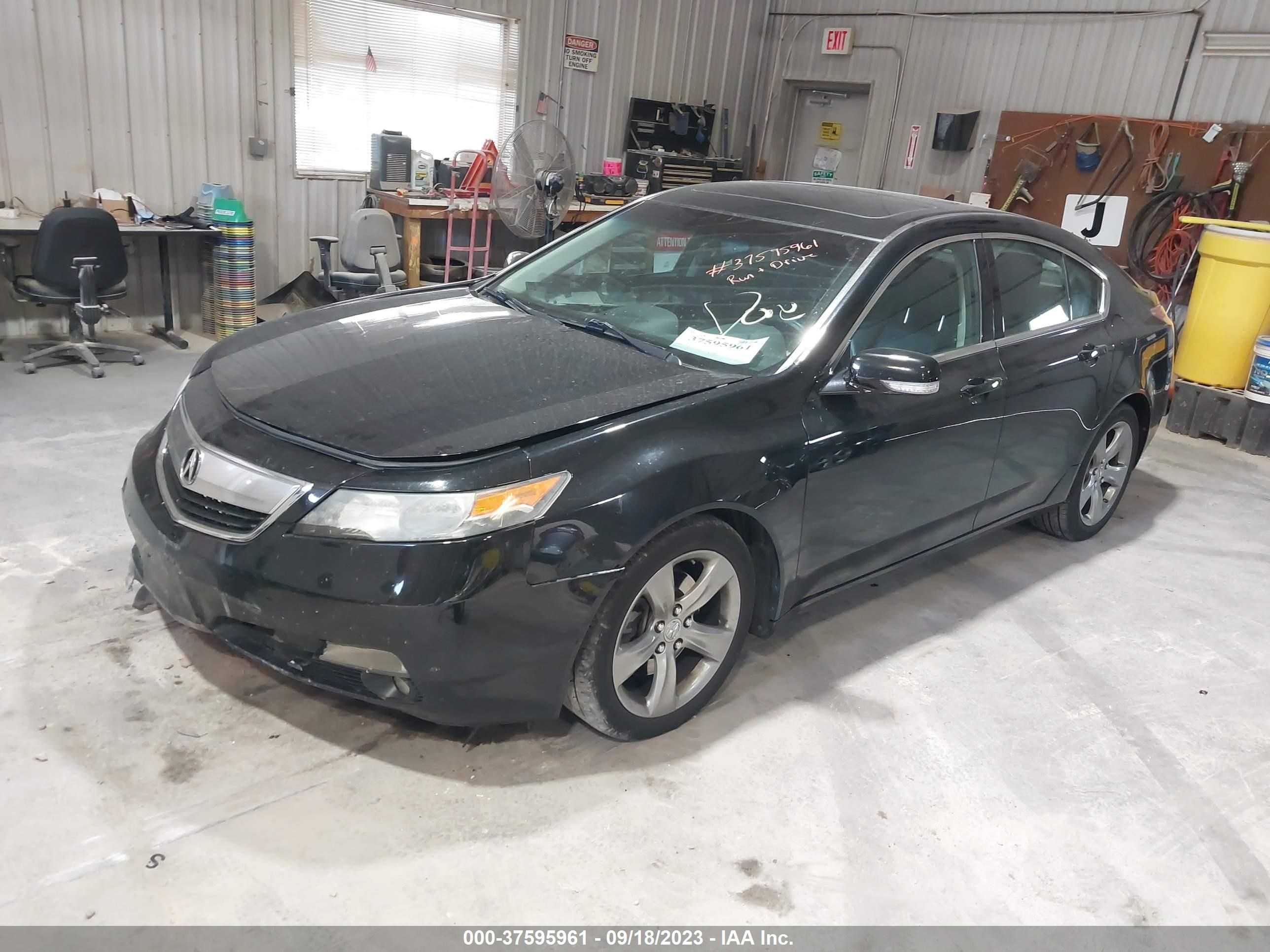 Photo 1 VIN: 19UUA9F28DA000373 - ACURA TL 