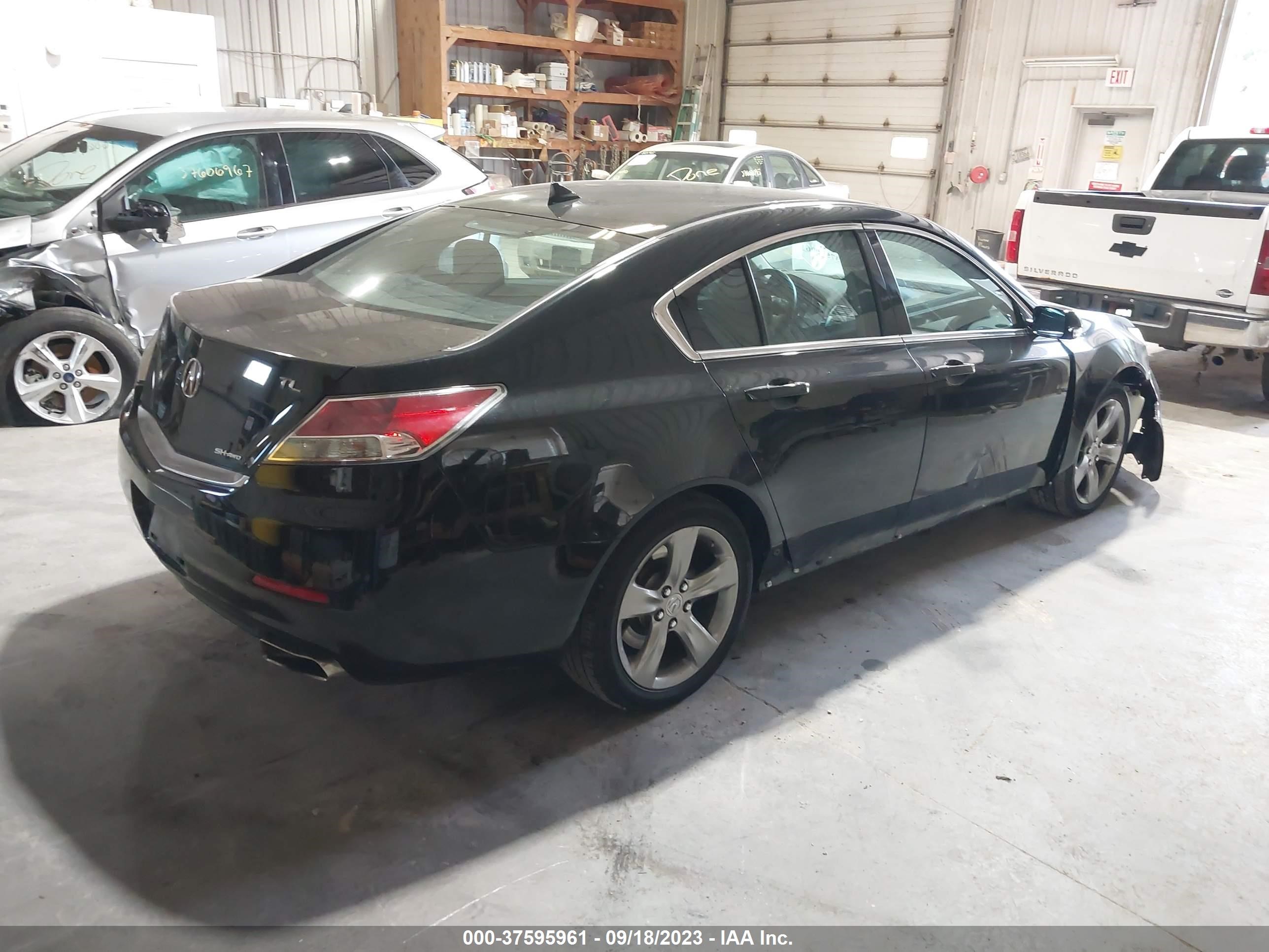 Photo 3 VIN: 19UUA9F28DA000373 - ACURA TL 