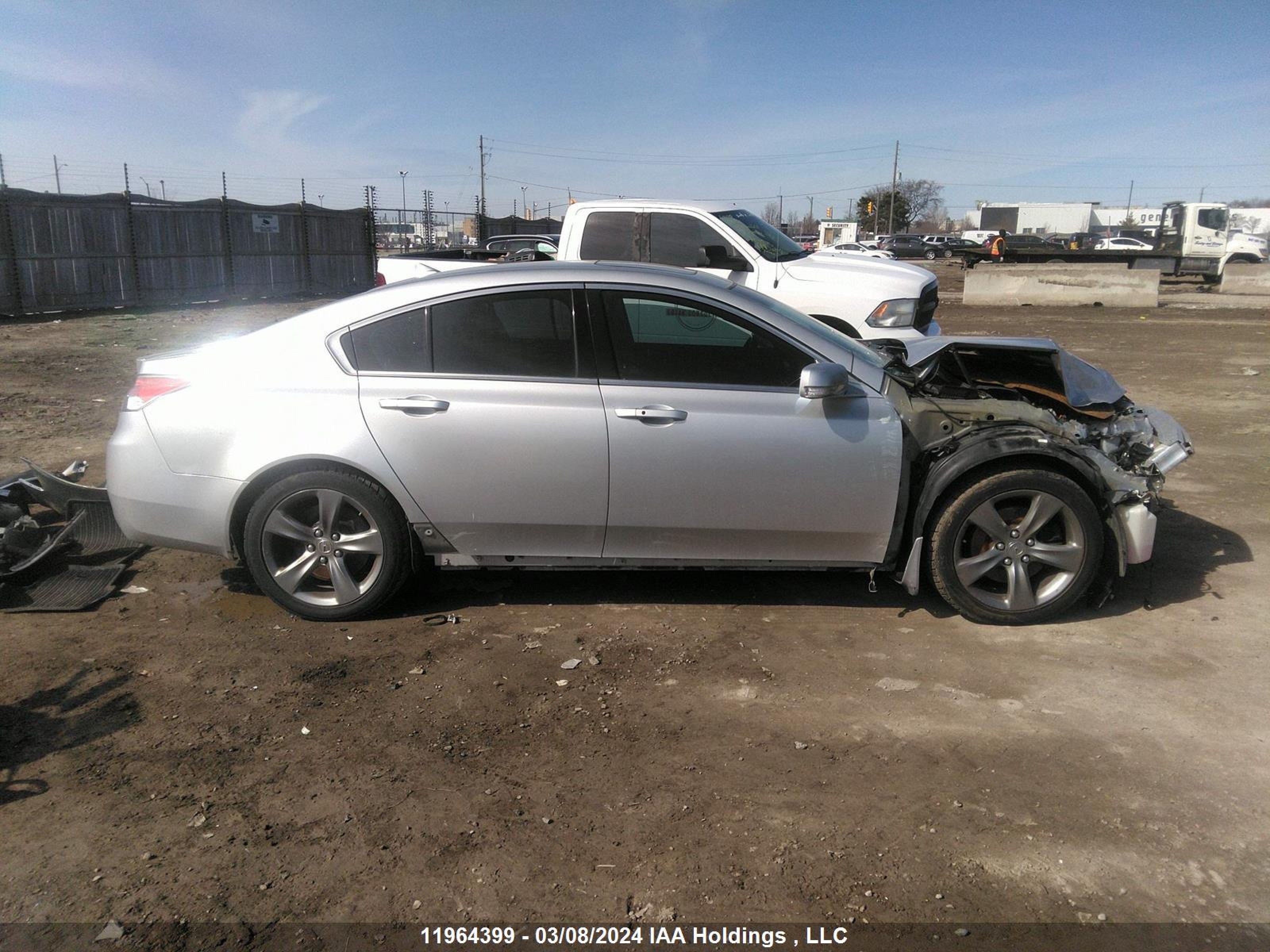 Photo 13 VIN: 19UUA9F51EA800640 - ACURA TL 