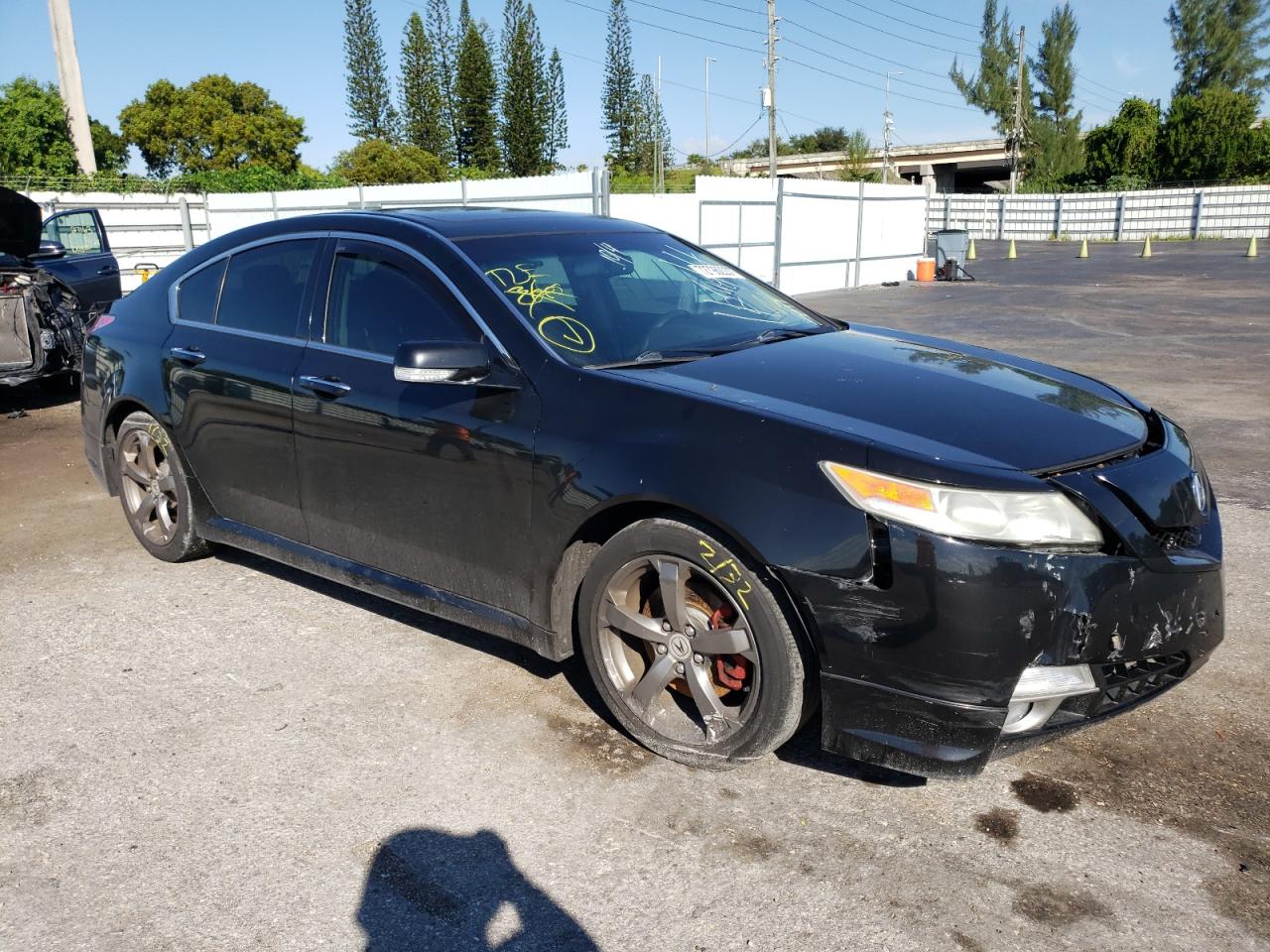 Photo 3 VIN: 19UUA9F52BA002482 - ACURA TL 