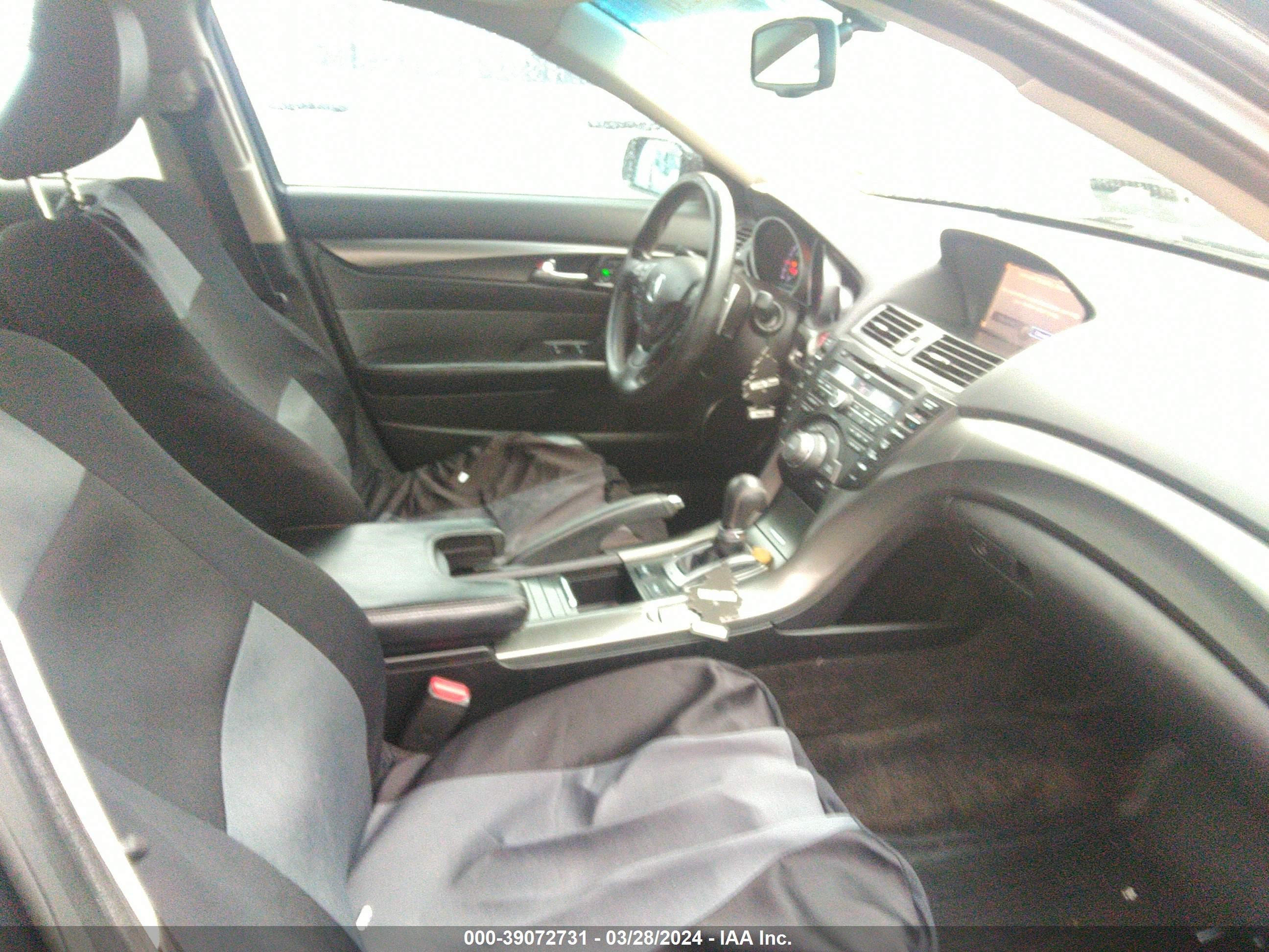 Photo 4 VIN: 19UUA9F52EA000655 - ACURA TL 