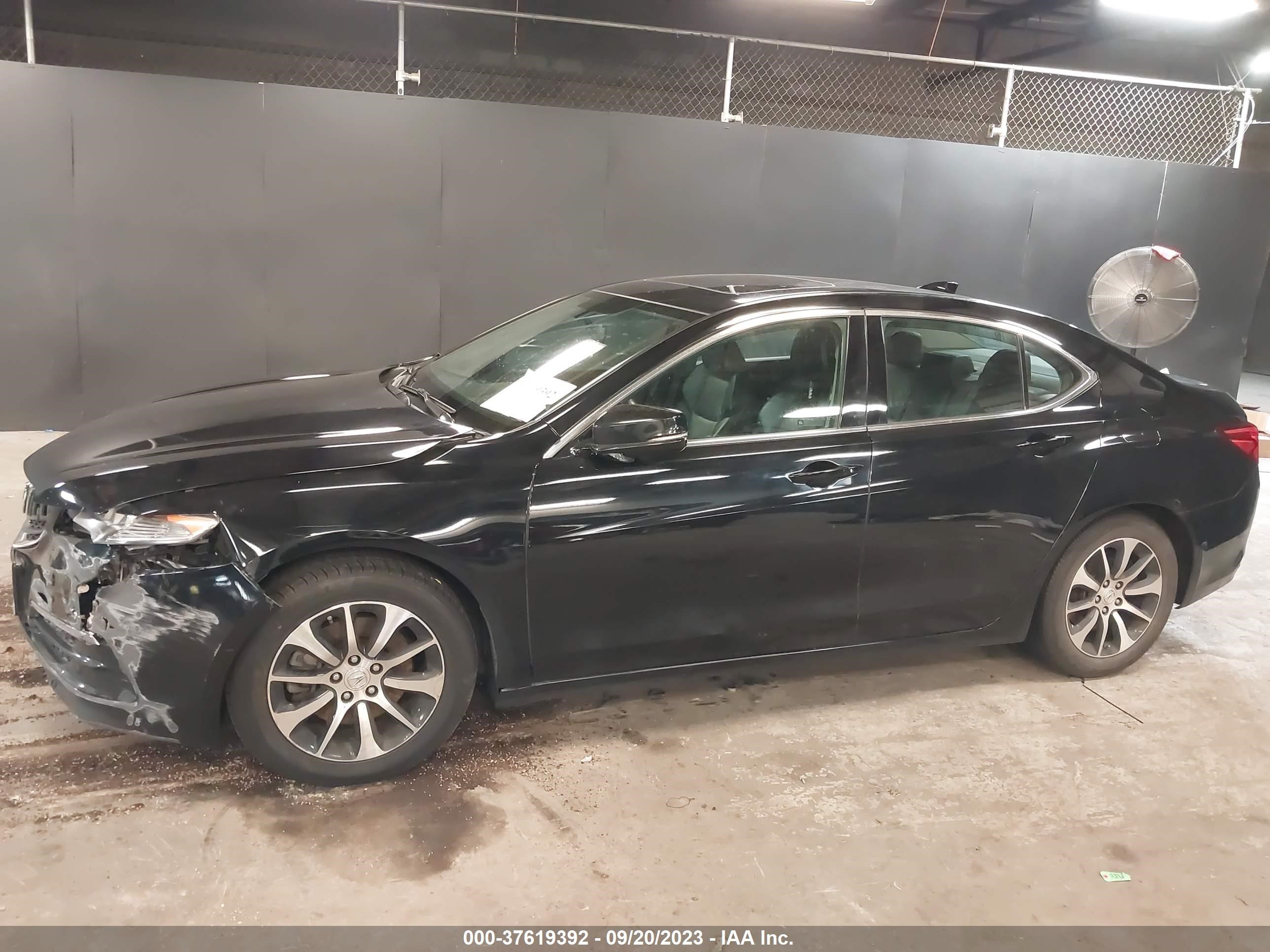 Photo 13 VIN: 19UUB1F30FA011071 - ACURA TLX 