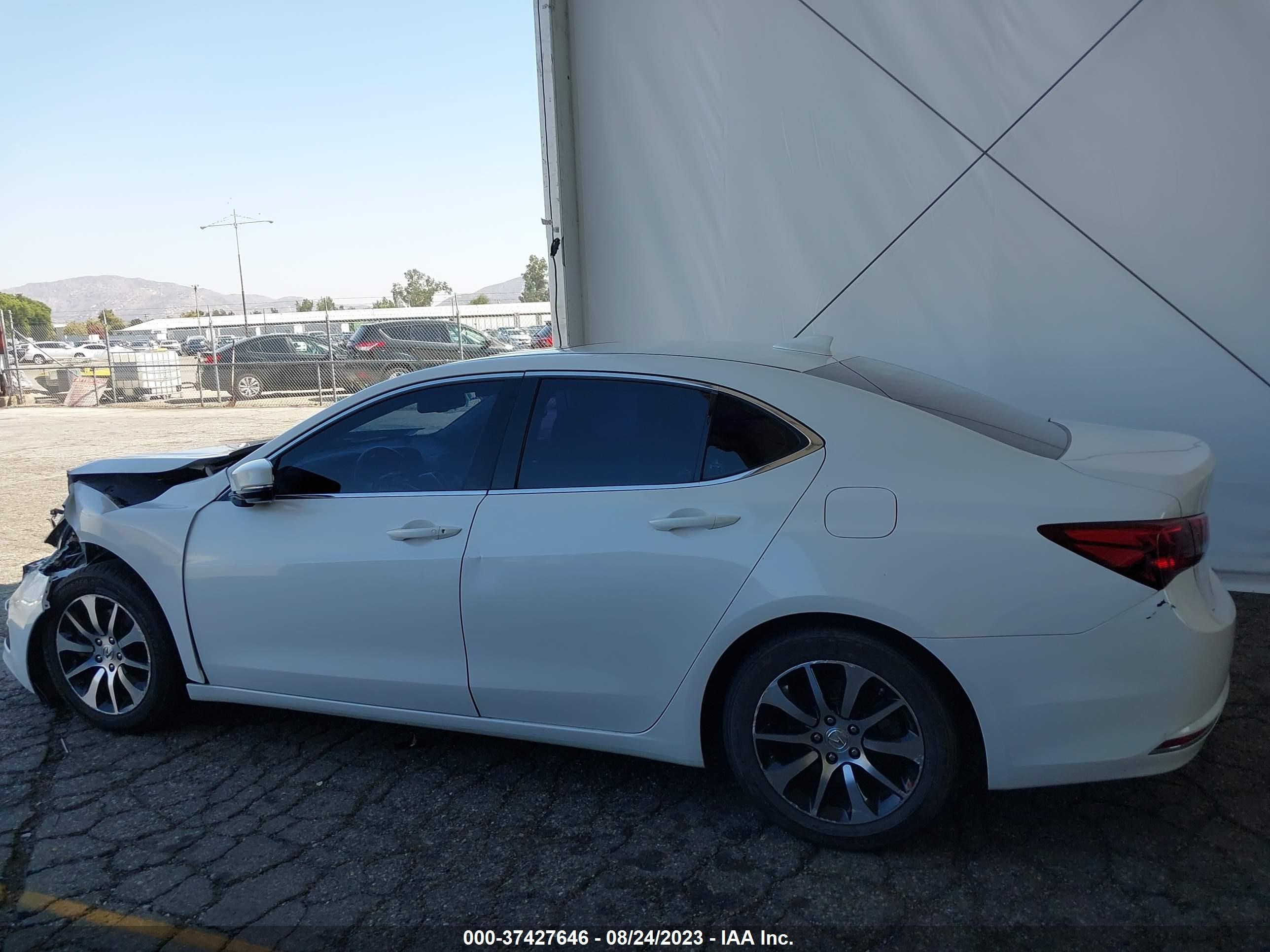 Photo 13 VIN: 19UUB1F30GA003845 - ACURA TLX 