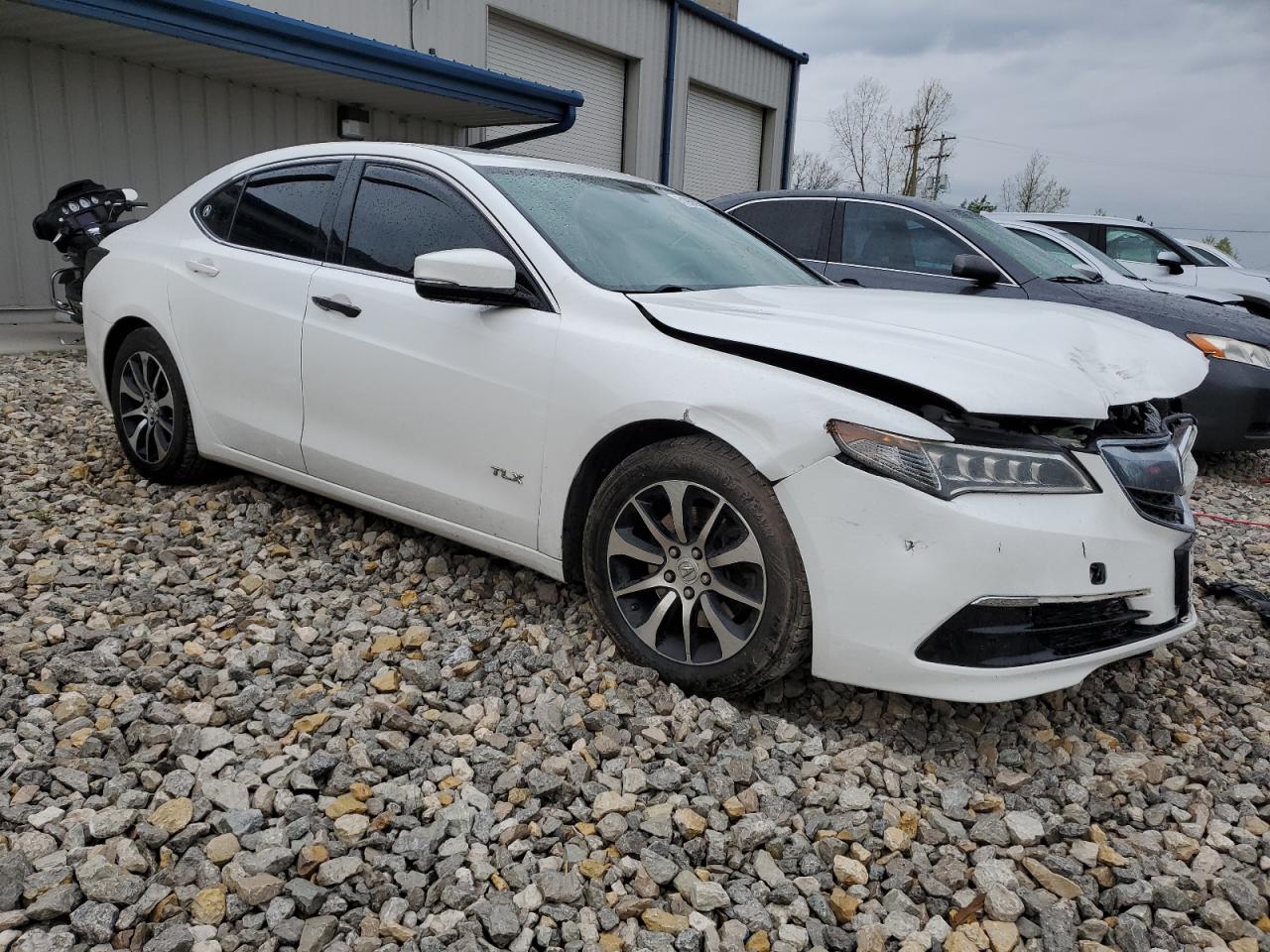 Photo 3 VIN: 19UUB1F30GA010200 - ACURA TLX 