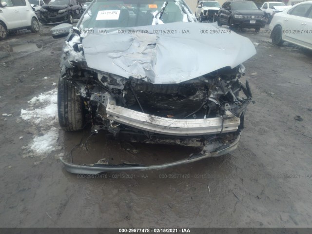 Photo 5 VIN: 19UUB1F30HA003118 - ACURA TLX 