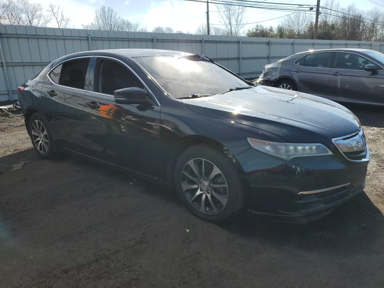 Photo 3 VIN: 19UUB1F31FA011029 - ACURA TLX 