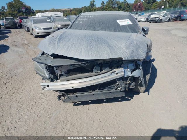 Photo 5 VIN: 19UUB1F31GA010254 - ACURA TLX 