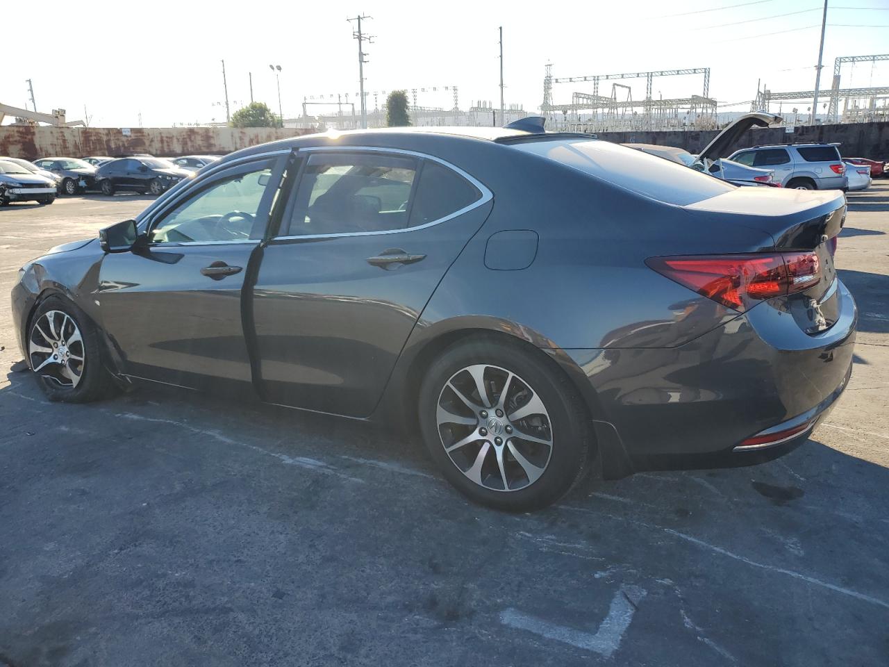 Photo 1 VIN: 19UUB1F32FA003201 - ACURA TLX 