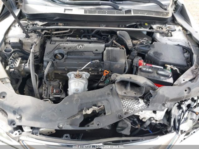 Photo 9 VIN: 19UUB1F32GA000610 - ACURA TLX 