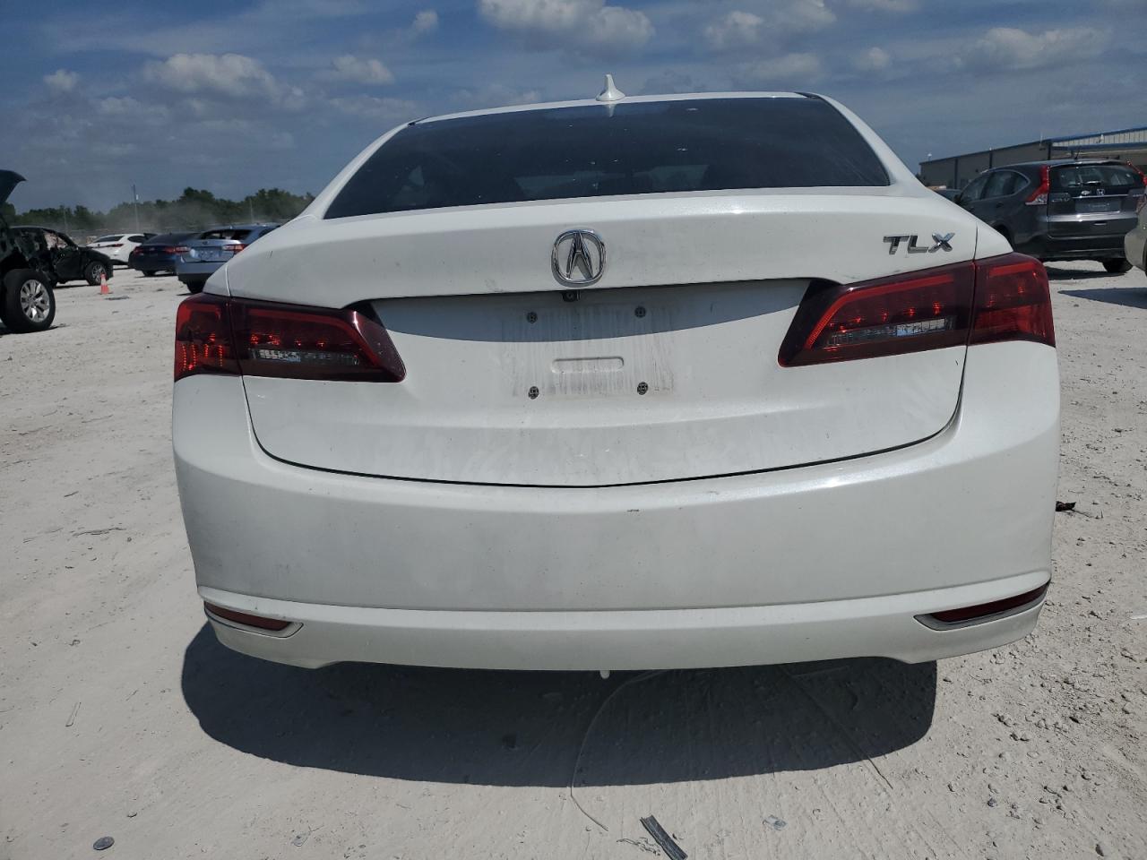 Photo 5 VIN: 19UUB1F32GA005094 - ACURA TLX 