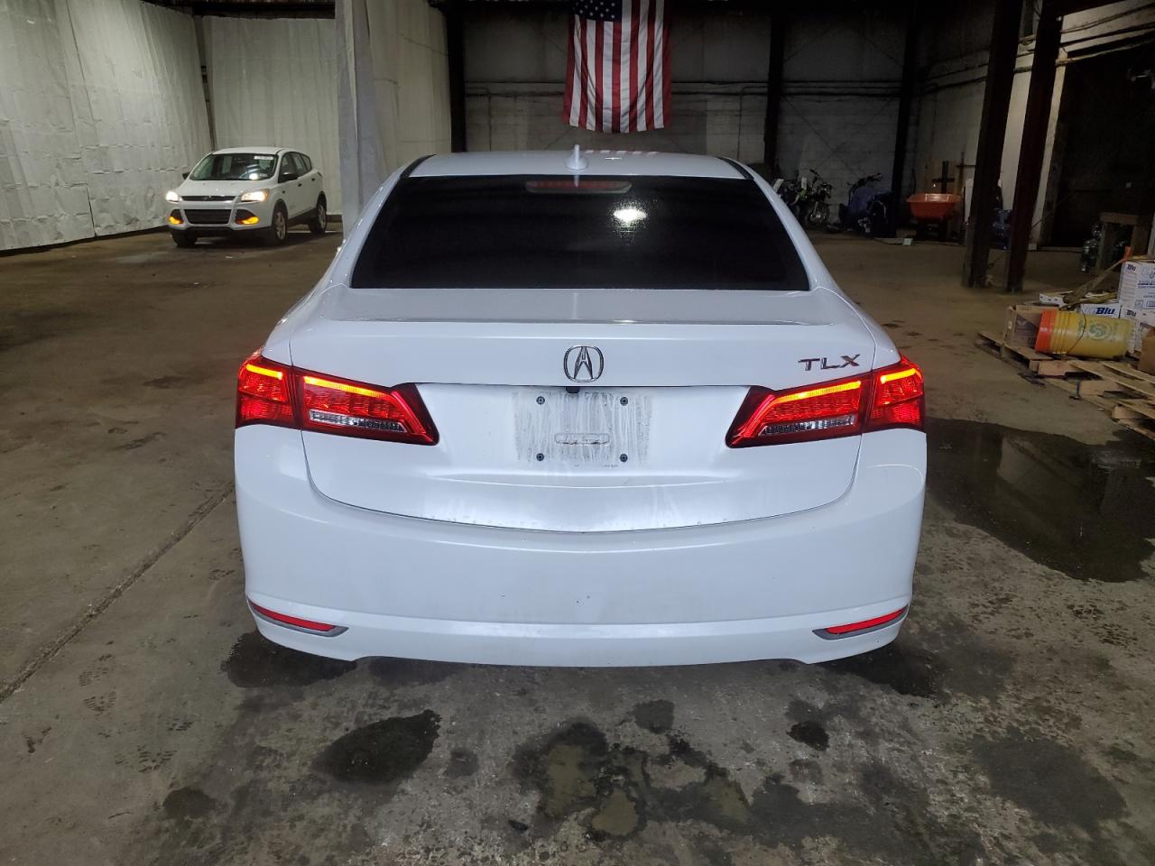 Photo 5 VIN: 19UUB1F32LA000665 - ACURA TLX 