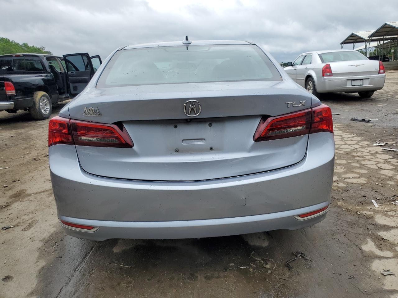 Photo 5 VIN: 19UUB1F33FA005734 - ACURA TLX 