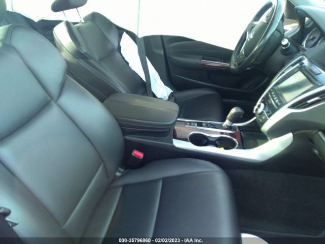 Photo 4 VIN: 19UUB1F33GA009591 - ACURA TLX 