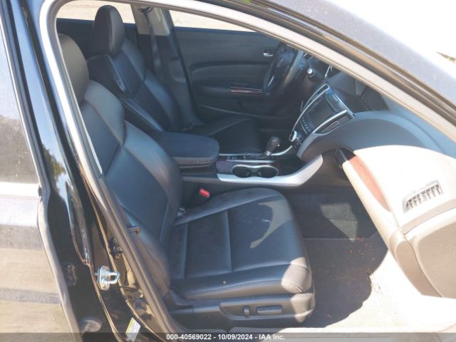 Photo 4 VIN: 19UUB1F33HA000584 - ACURA TLX 