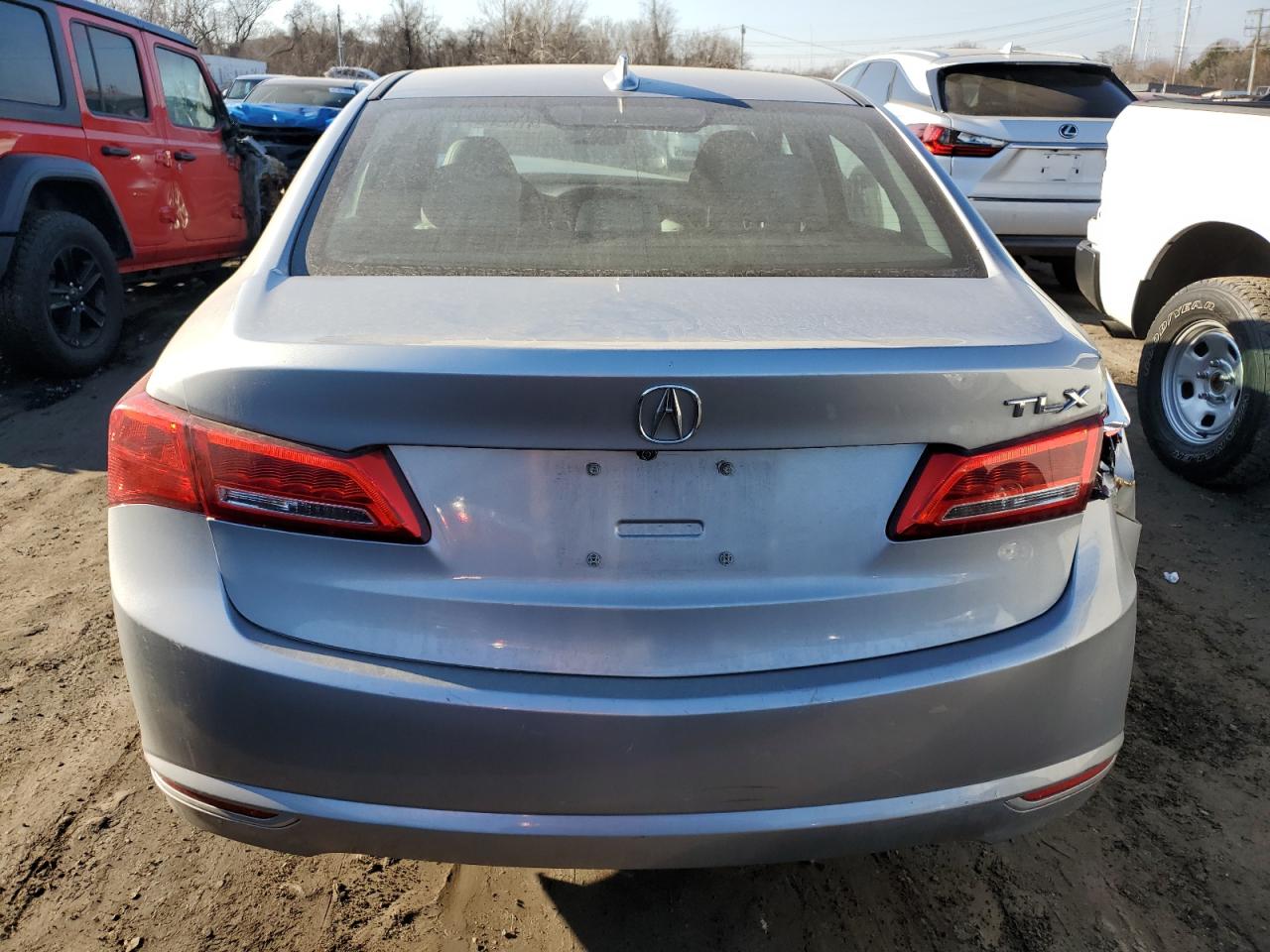 Photo 5 VIN: 19UUB1F33JA003961 - ACURA TLX 