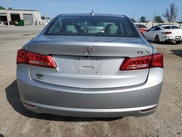 Photo 5 VIN: 19UUB1F33JA004950 - ACURA TLX 