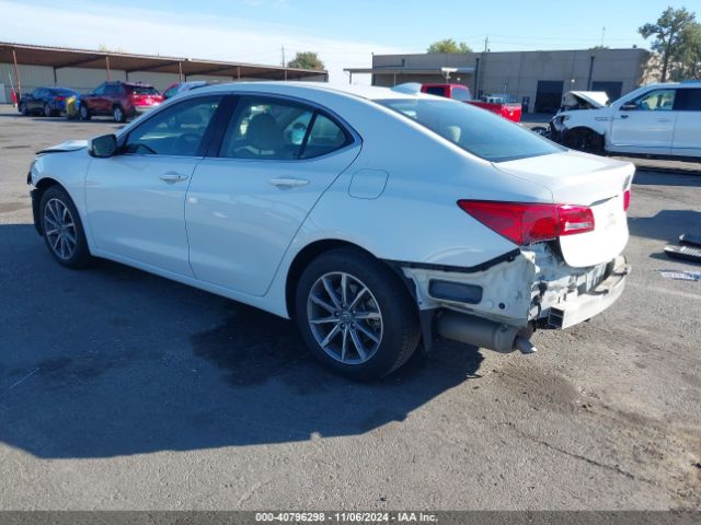 Photo 2 VIN: 19UUB1F34JA010515 - ACURA TLX 