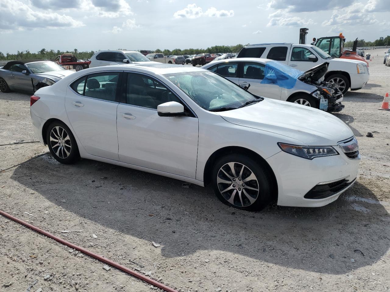 Photo 3 VIN: 19UUB1F36GA004353 - ACURA TLX 